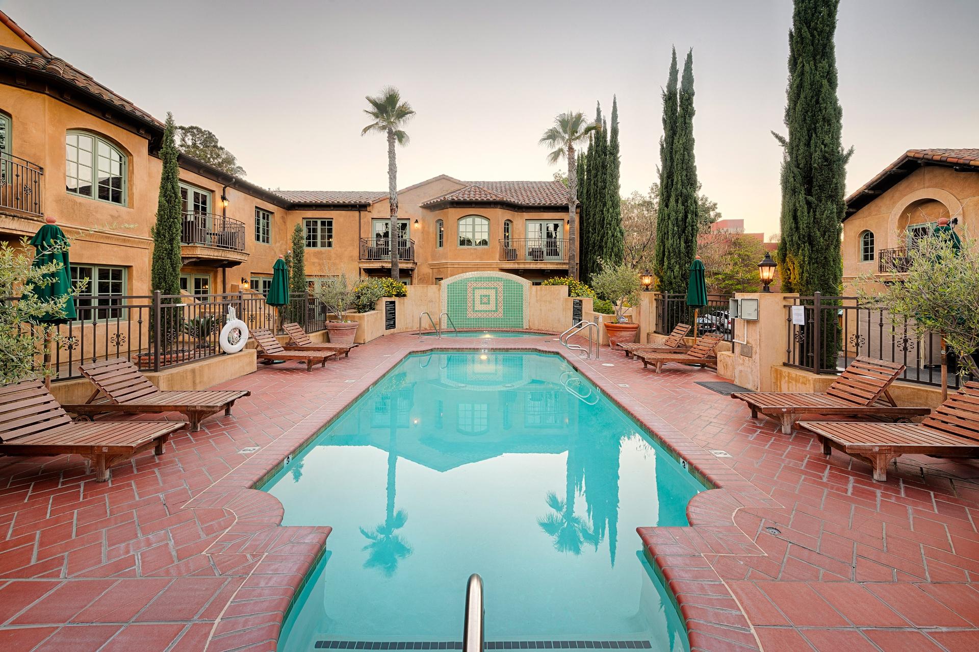 Courtyard & Pool Area