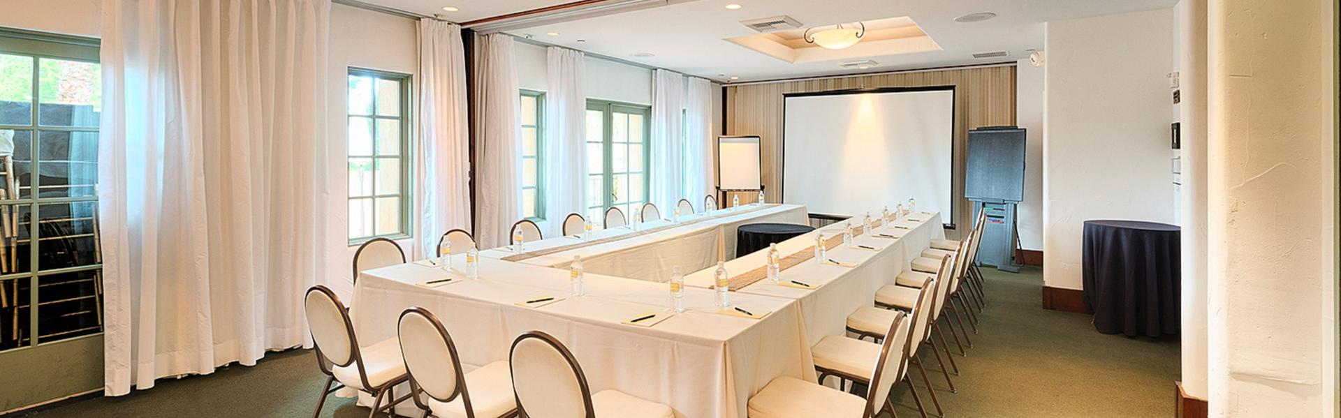 Salon C
