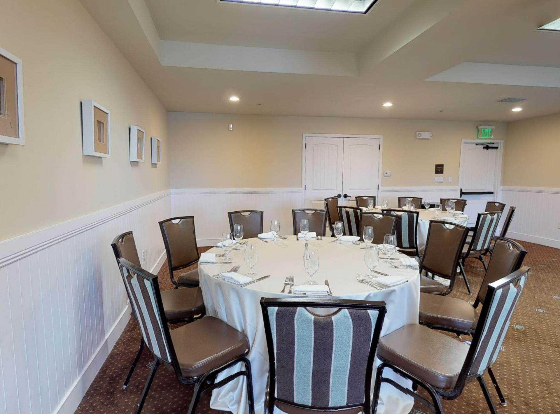 Mirada Room