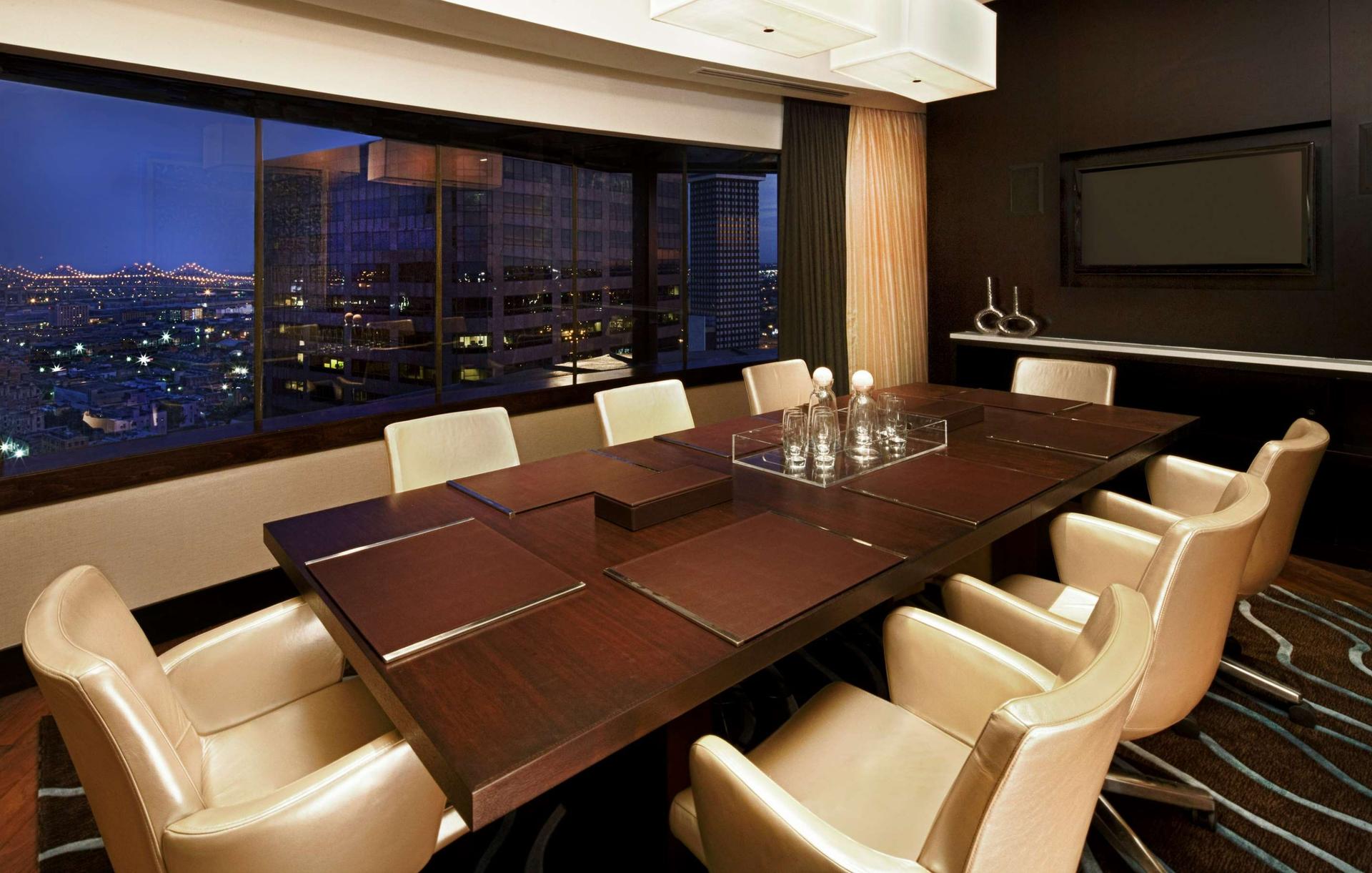 Strand 14 Boardroom