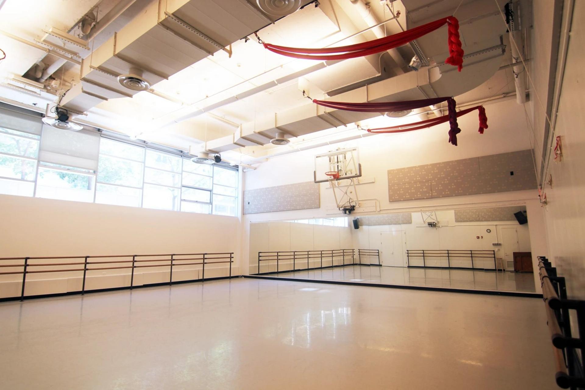 Studio 2