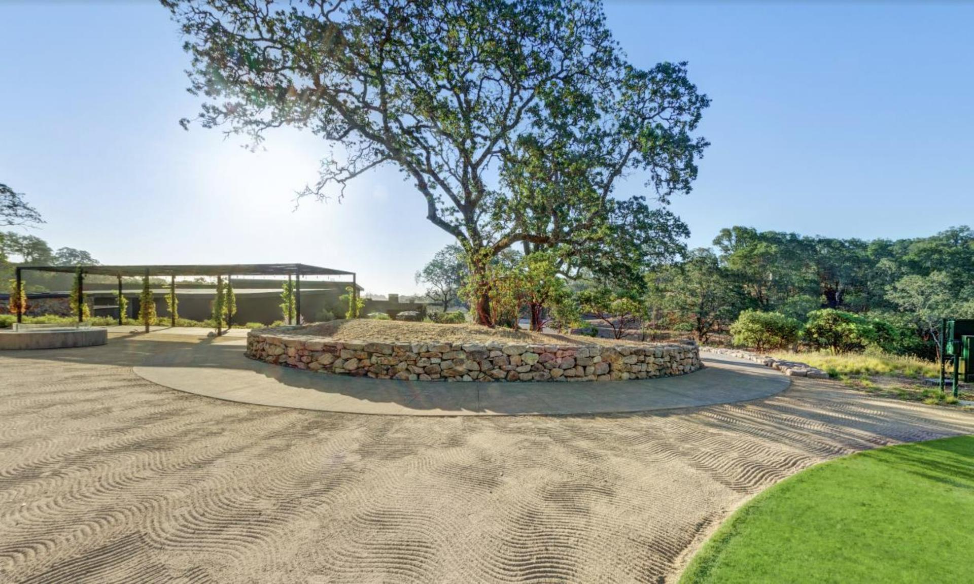 Oak Terrace
