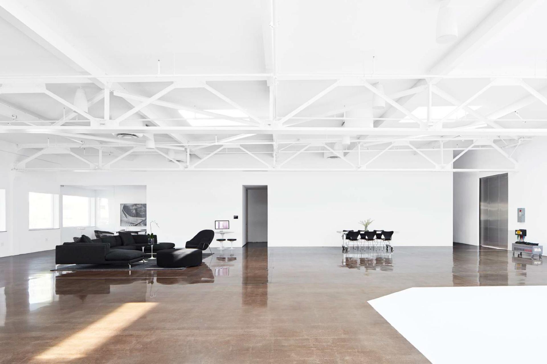 Studio 6