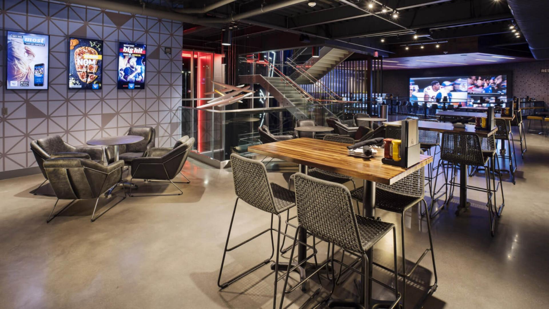 Mezzanine Lounge With Landing