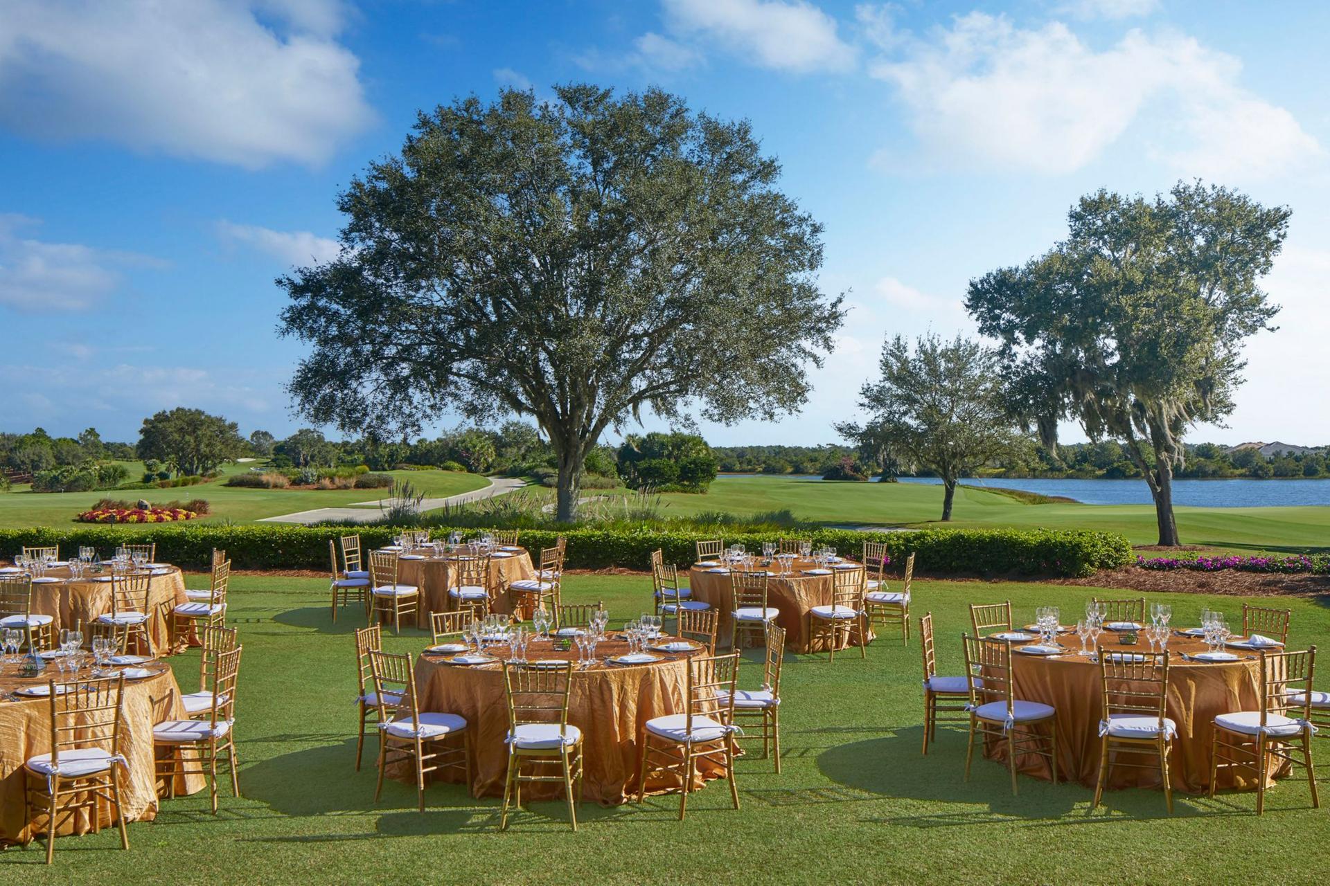 Golf Club Lawn