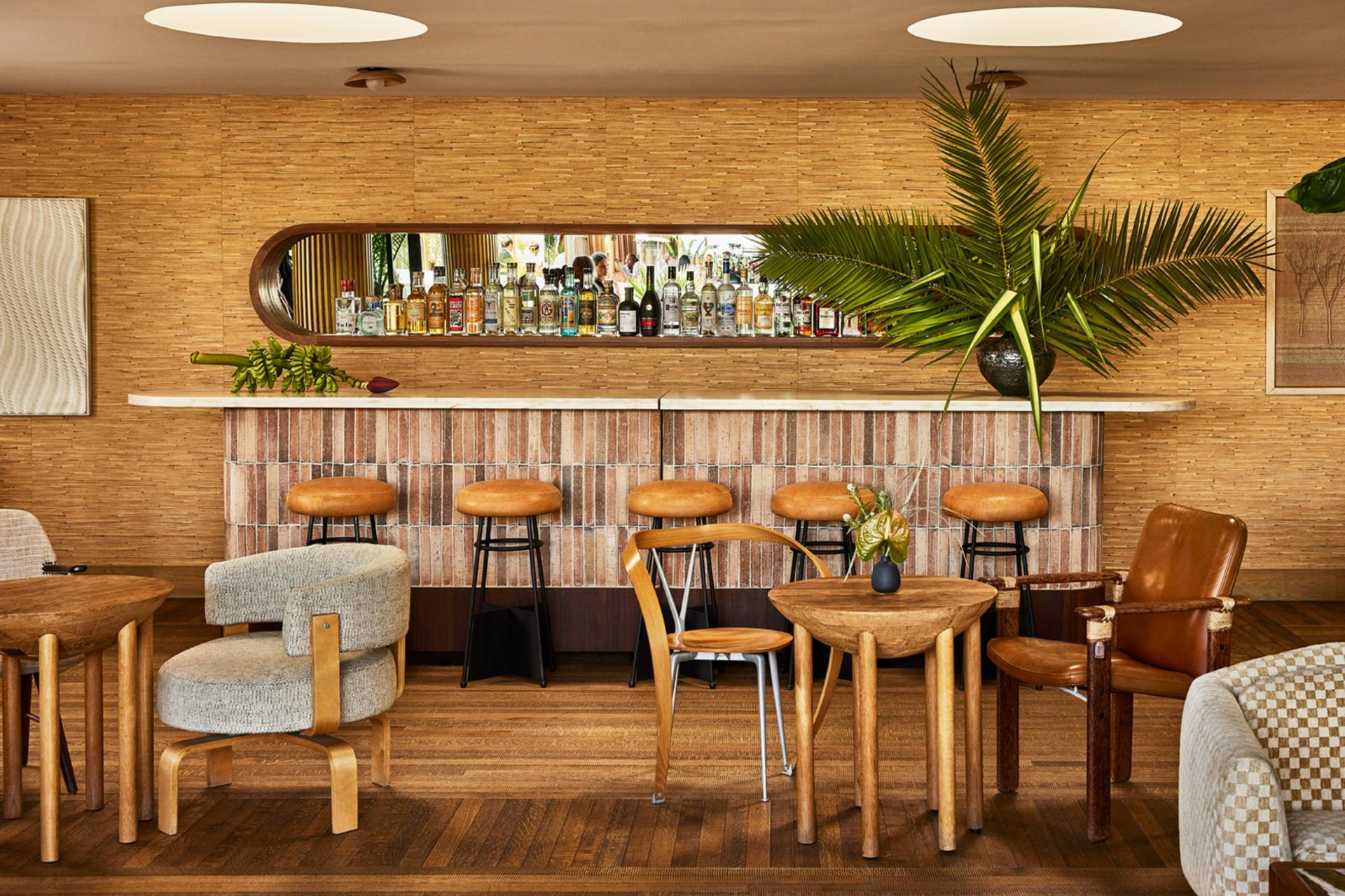 Calabra Lounge