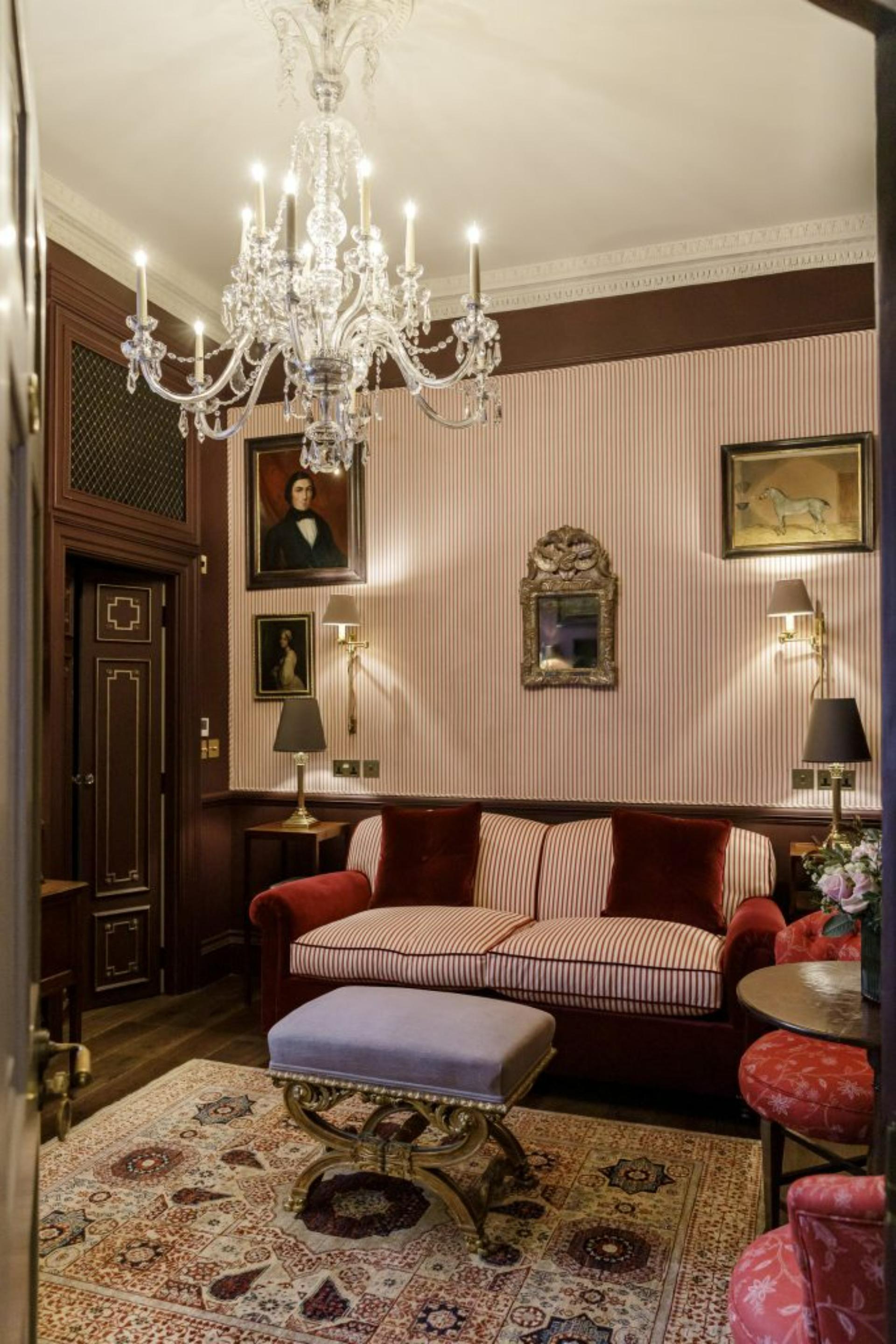 Henry's Drawing Room