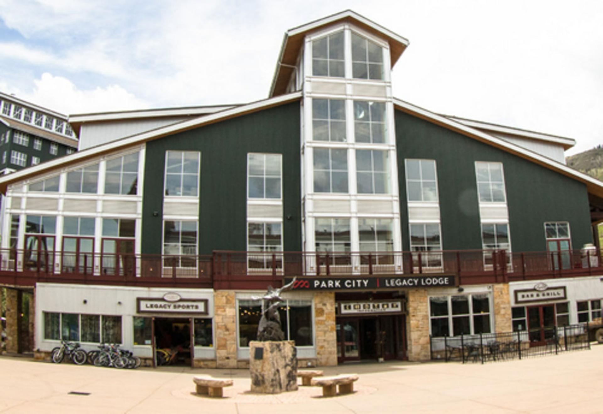 Legacy Lodge