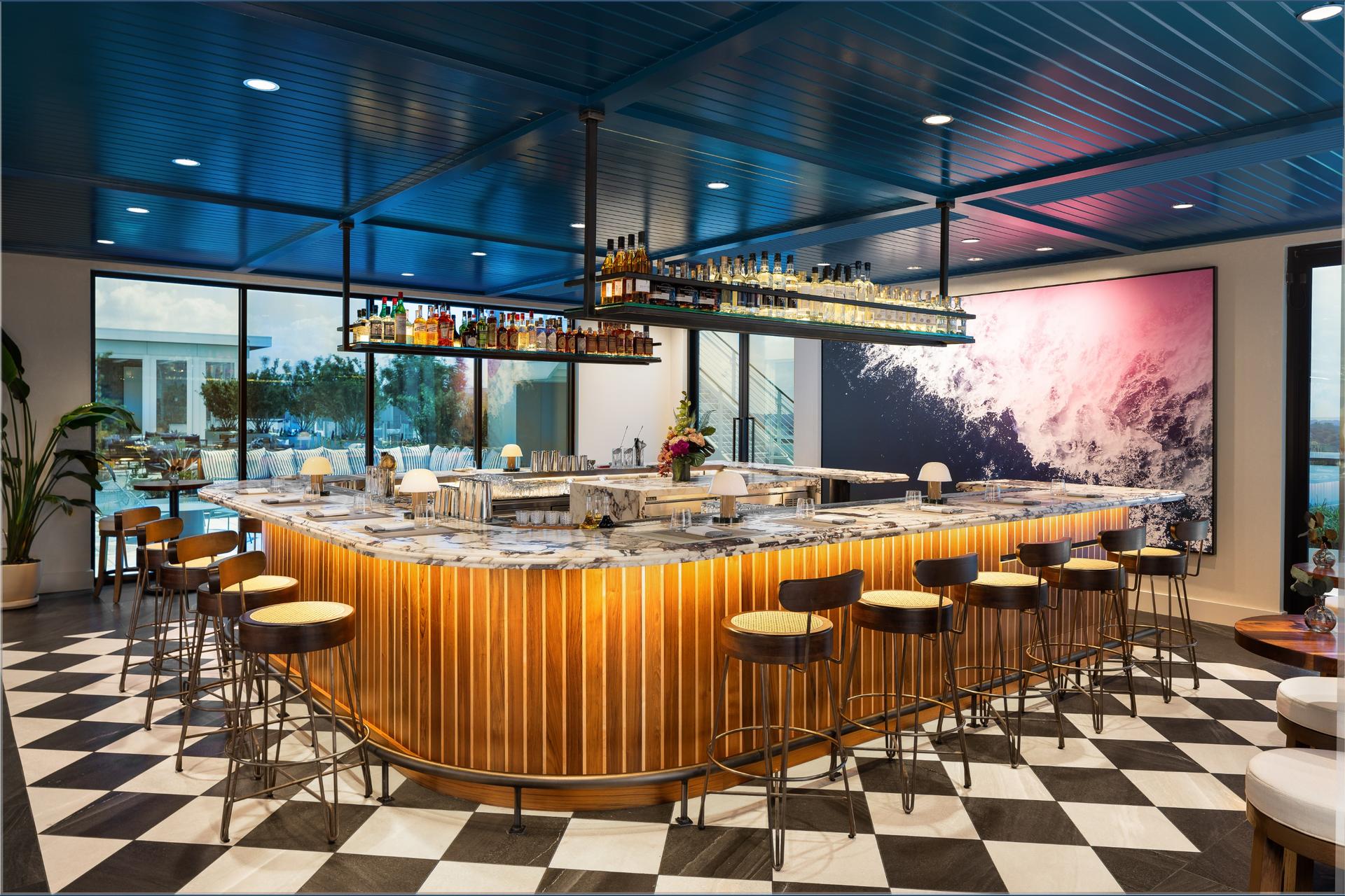 Pool Bar