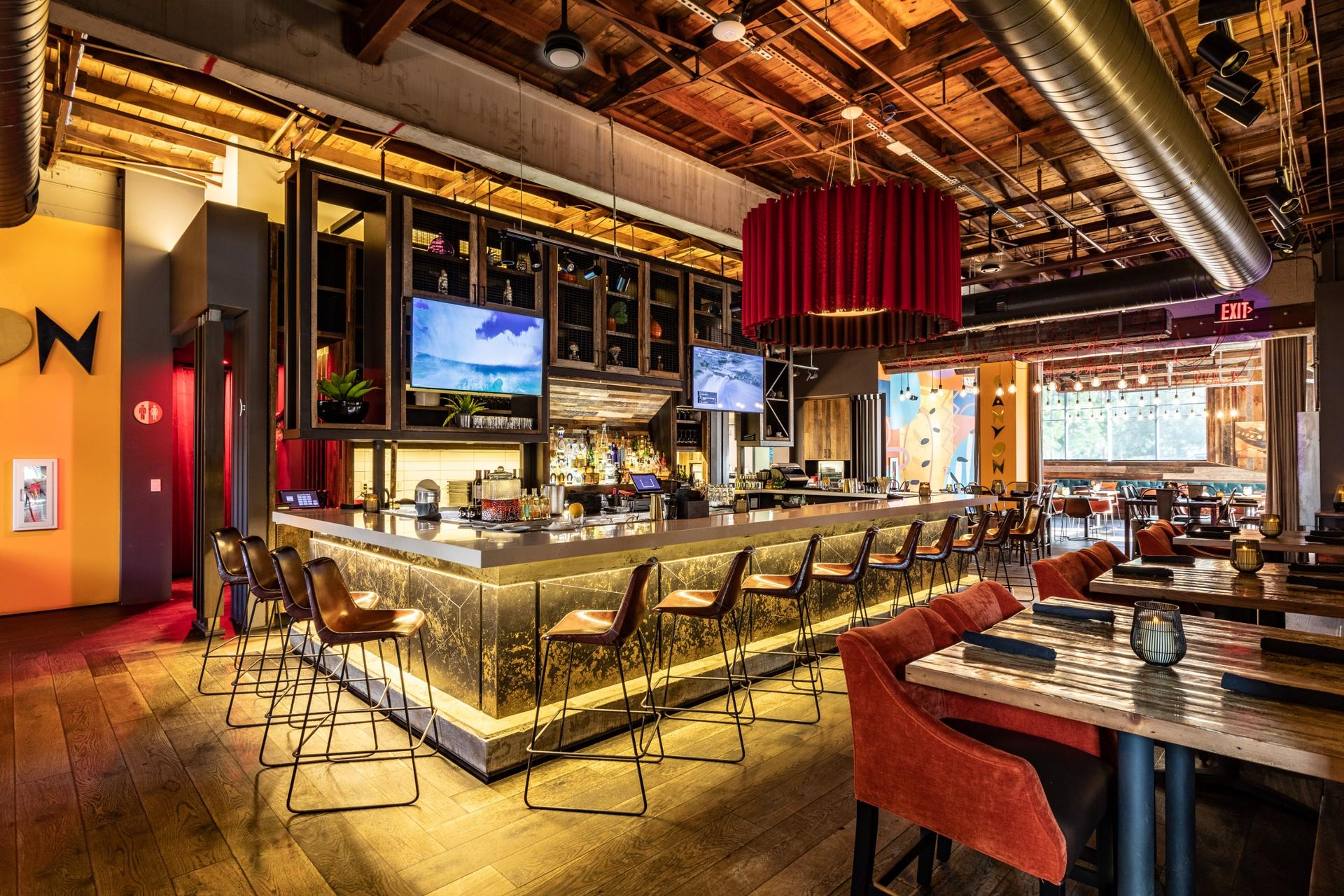 Bar