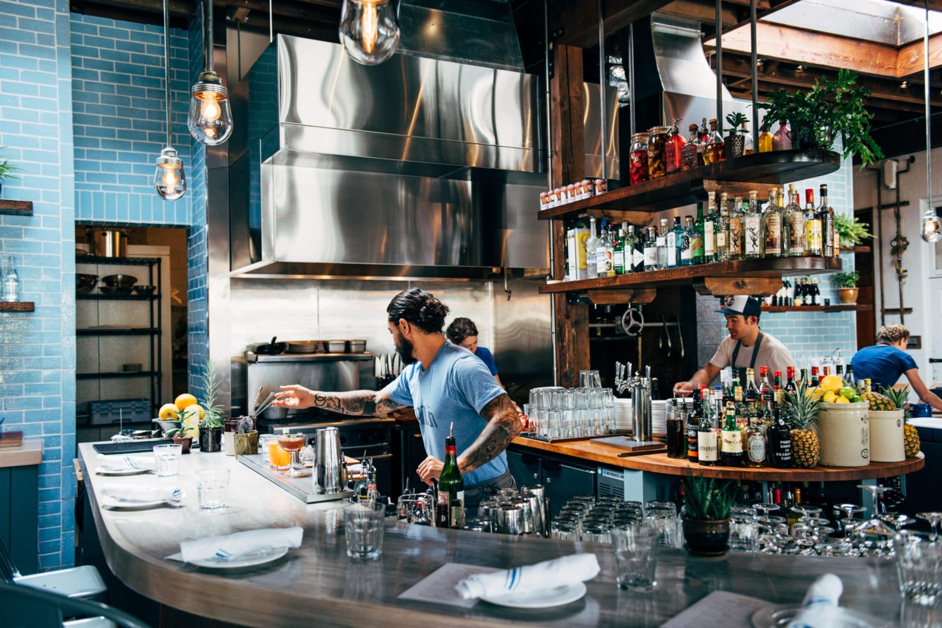 Bar