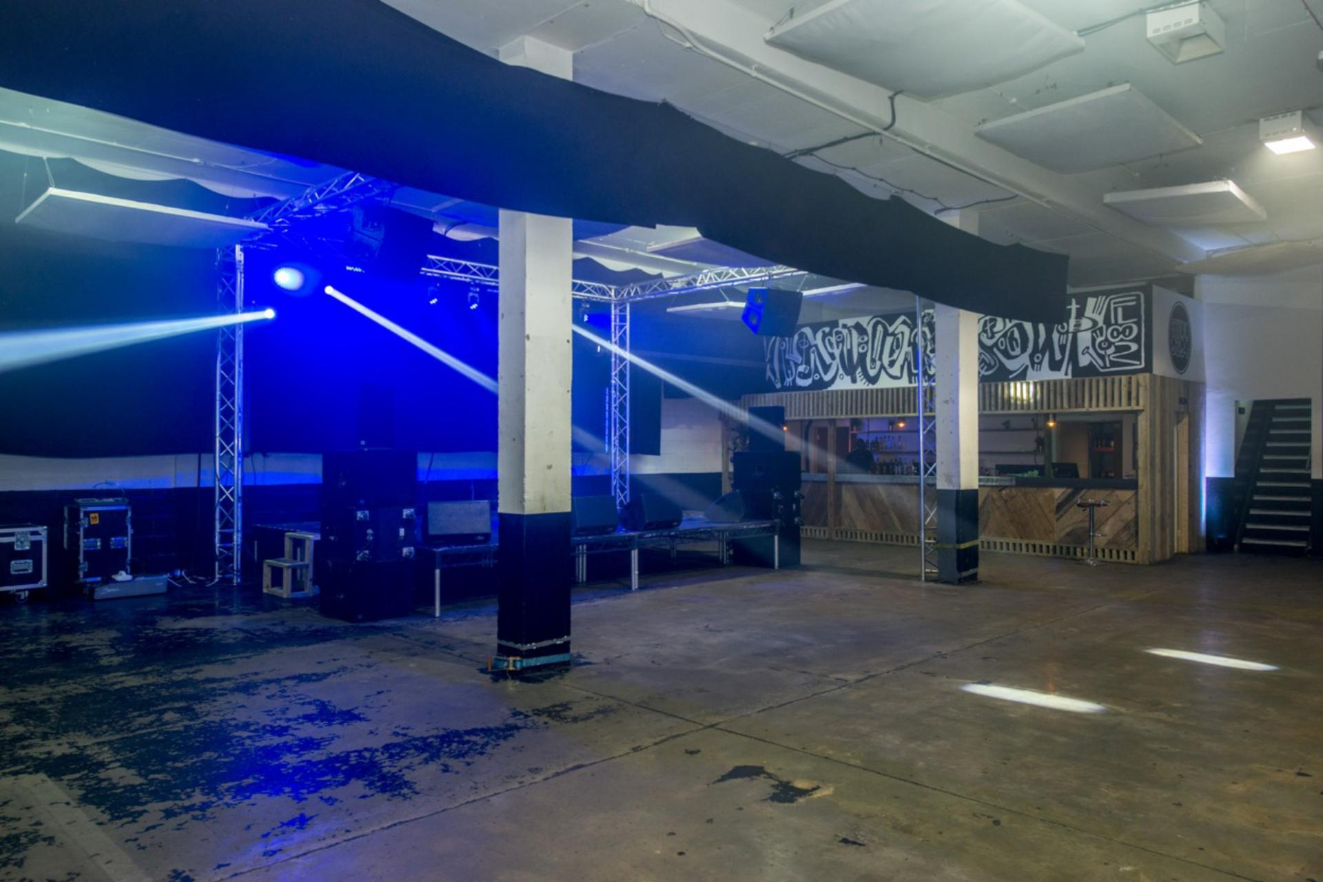 Studio 9294