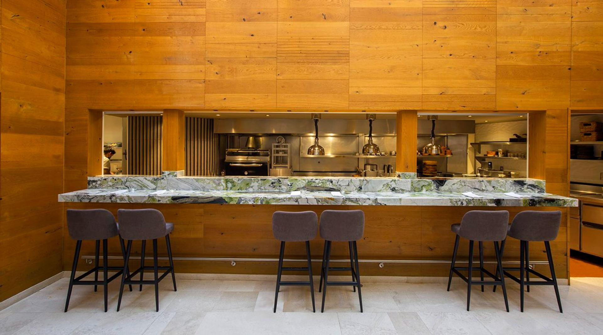 Kitchen Counter