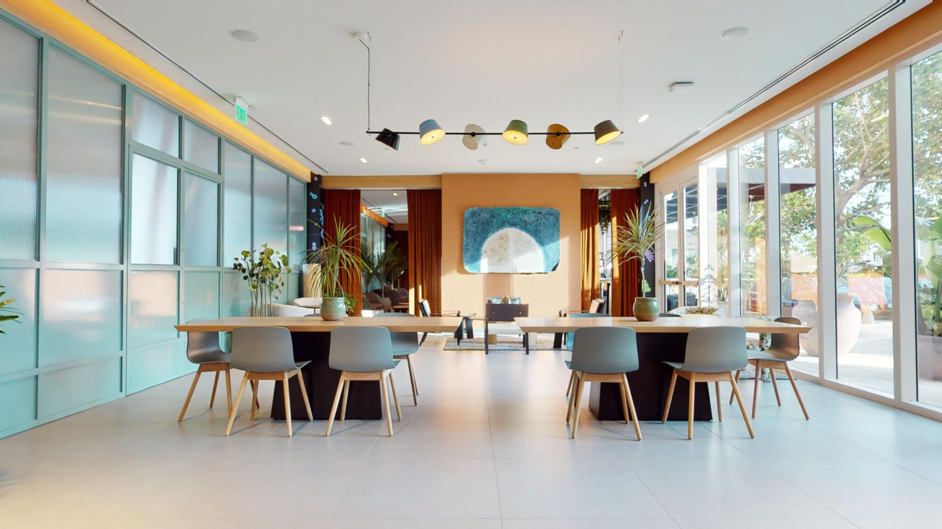 Higher Ground Bar & Lounge