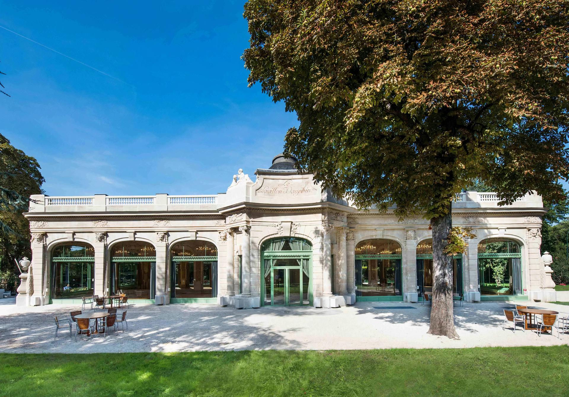 Full Buyout of Pavillon Dauphine