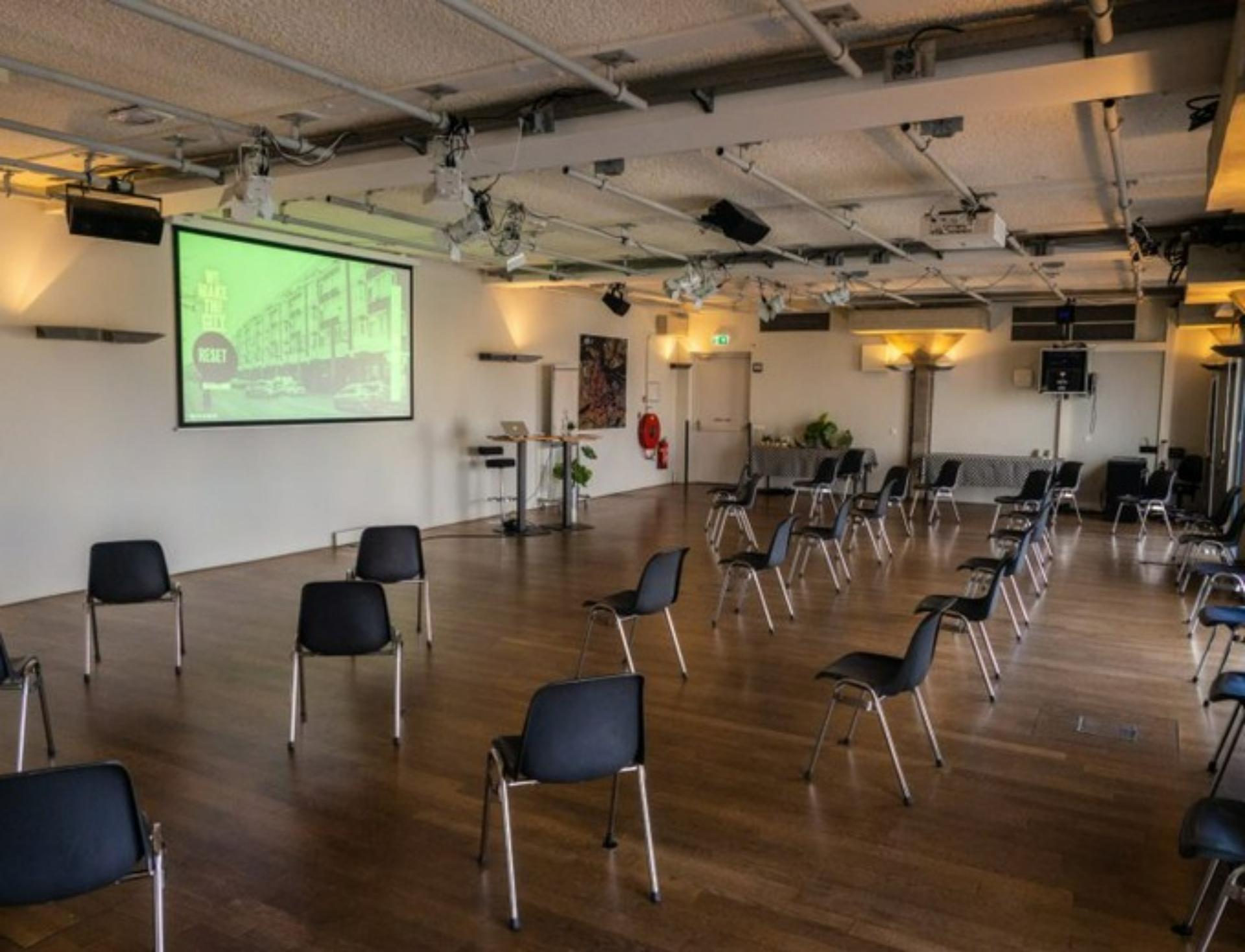 IJ Zaal