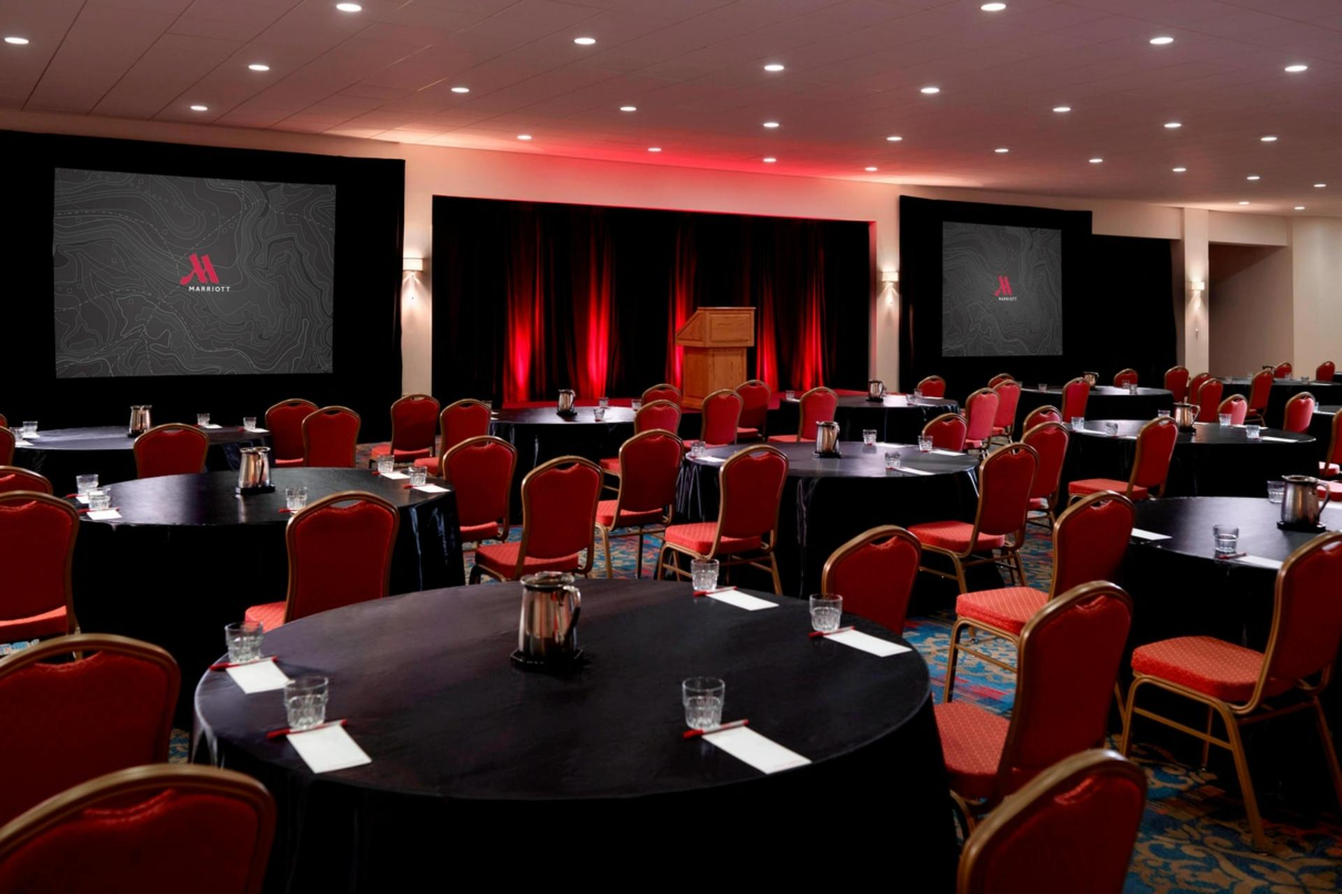 Des Moines Exhibit Hall & Hall of Cities Ballroom