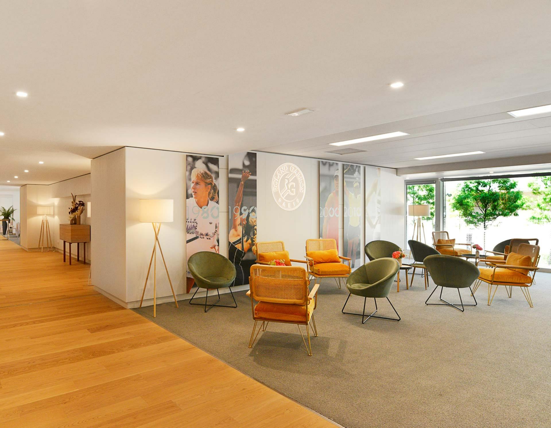 Borotra Lounge