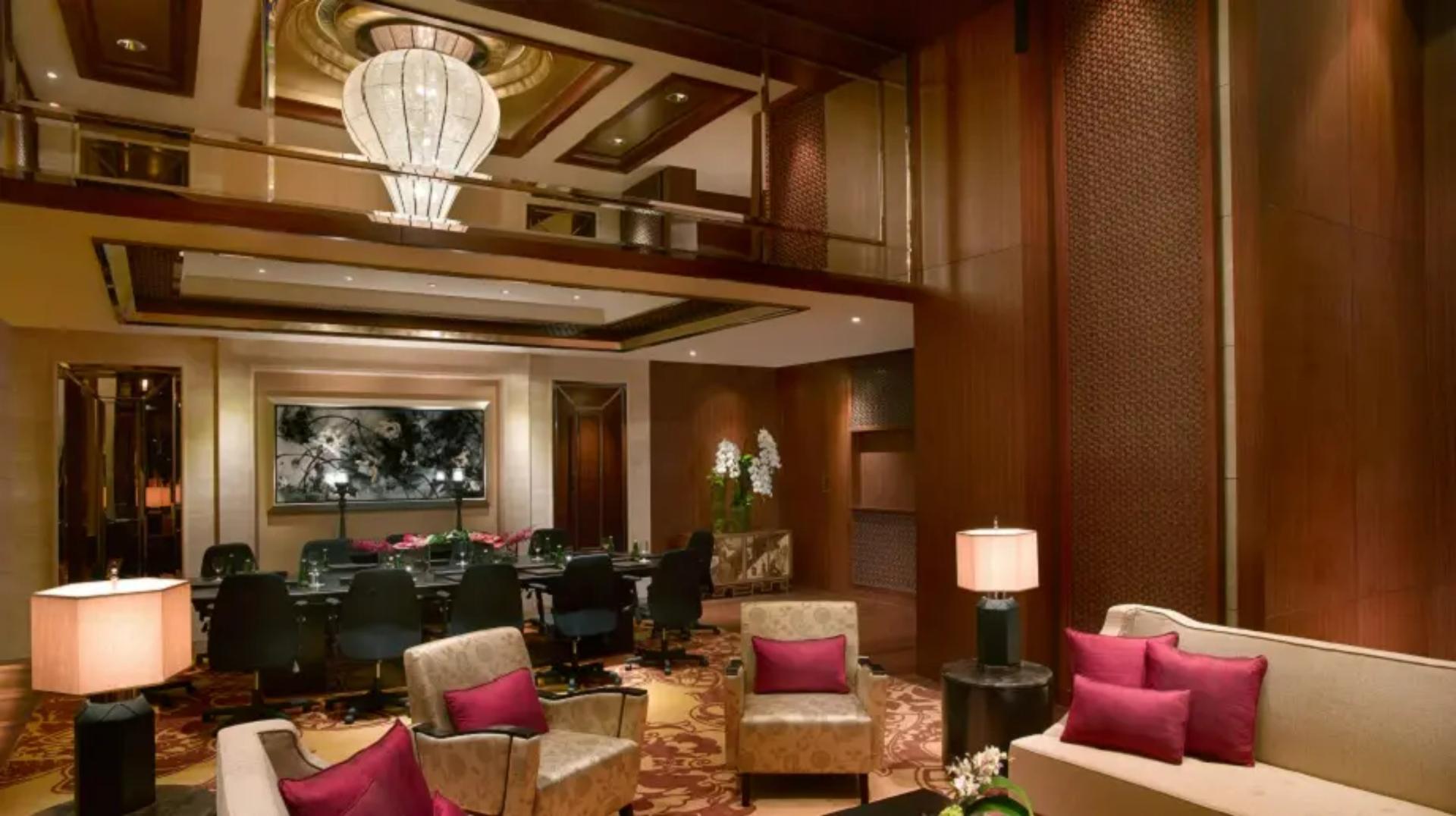 Banyan Boardroom