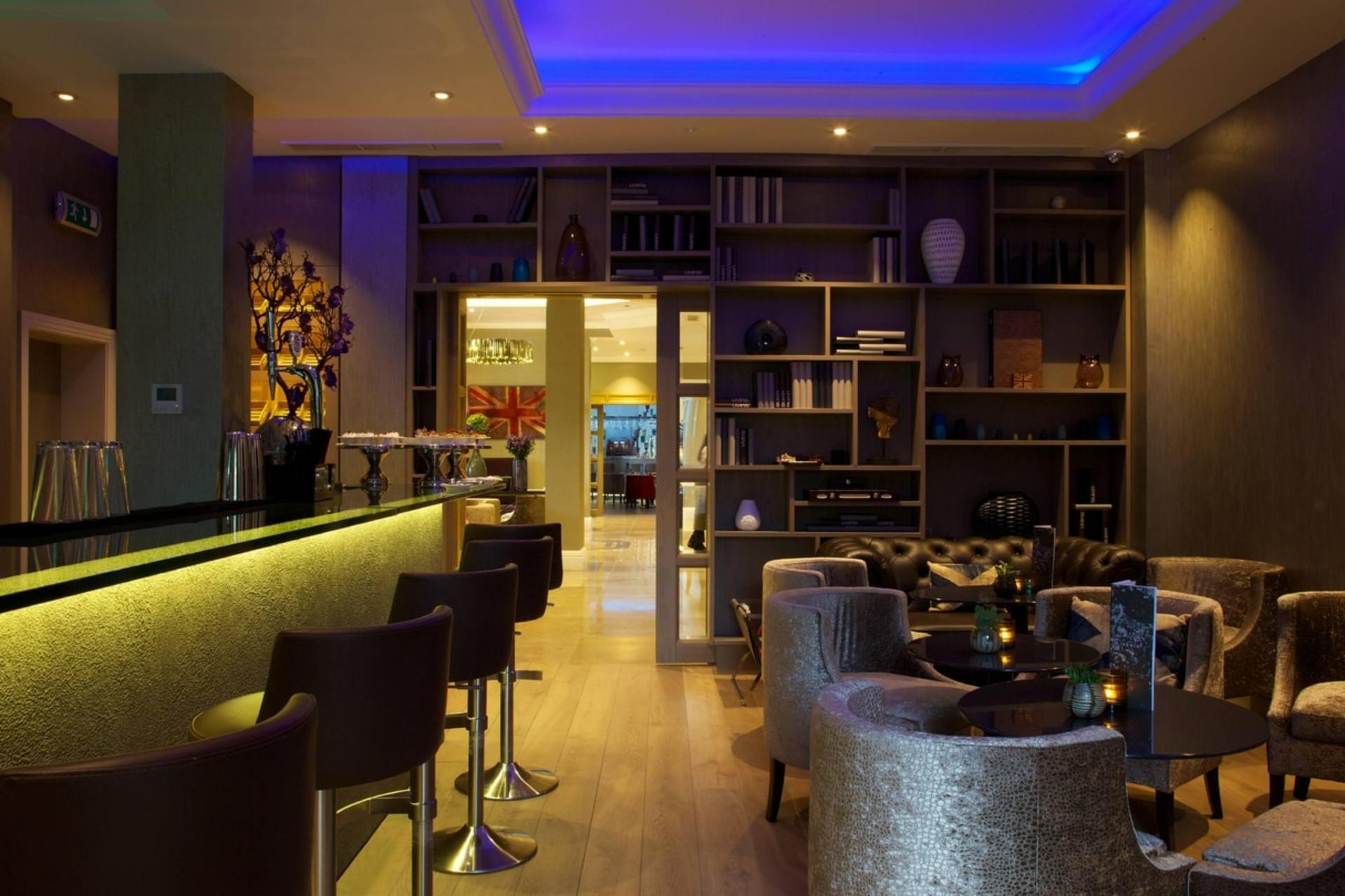 The Living Wall Bar