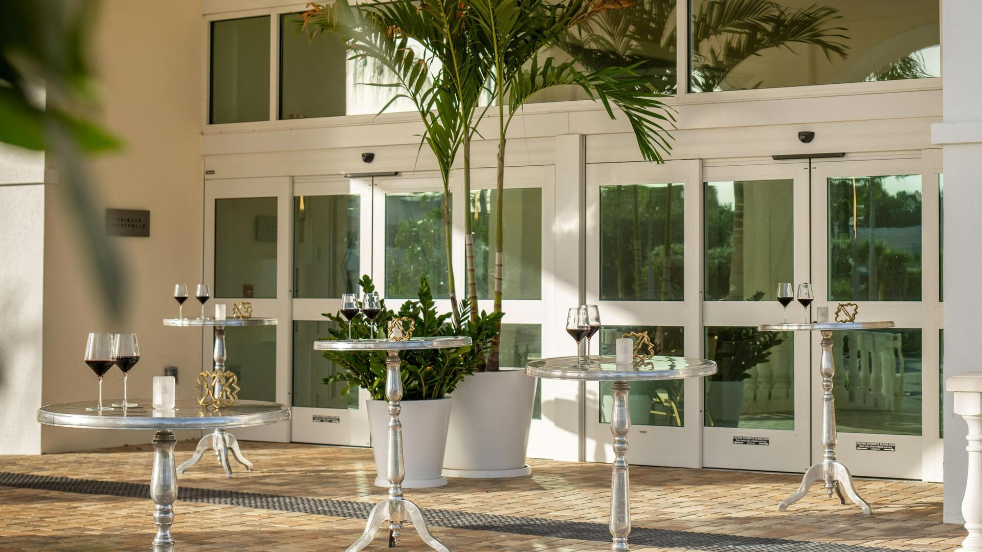 Porte-Cochere