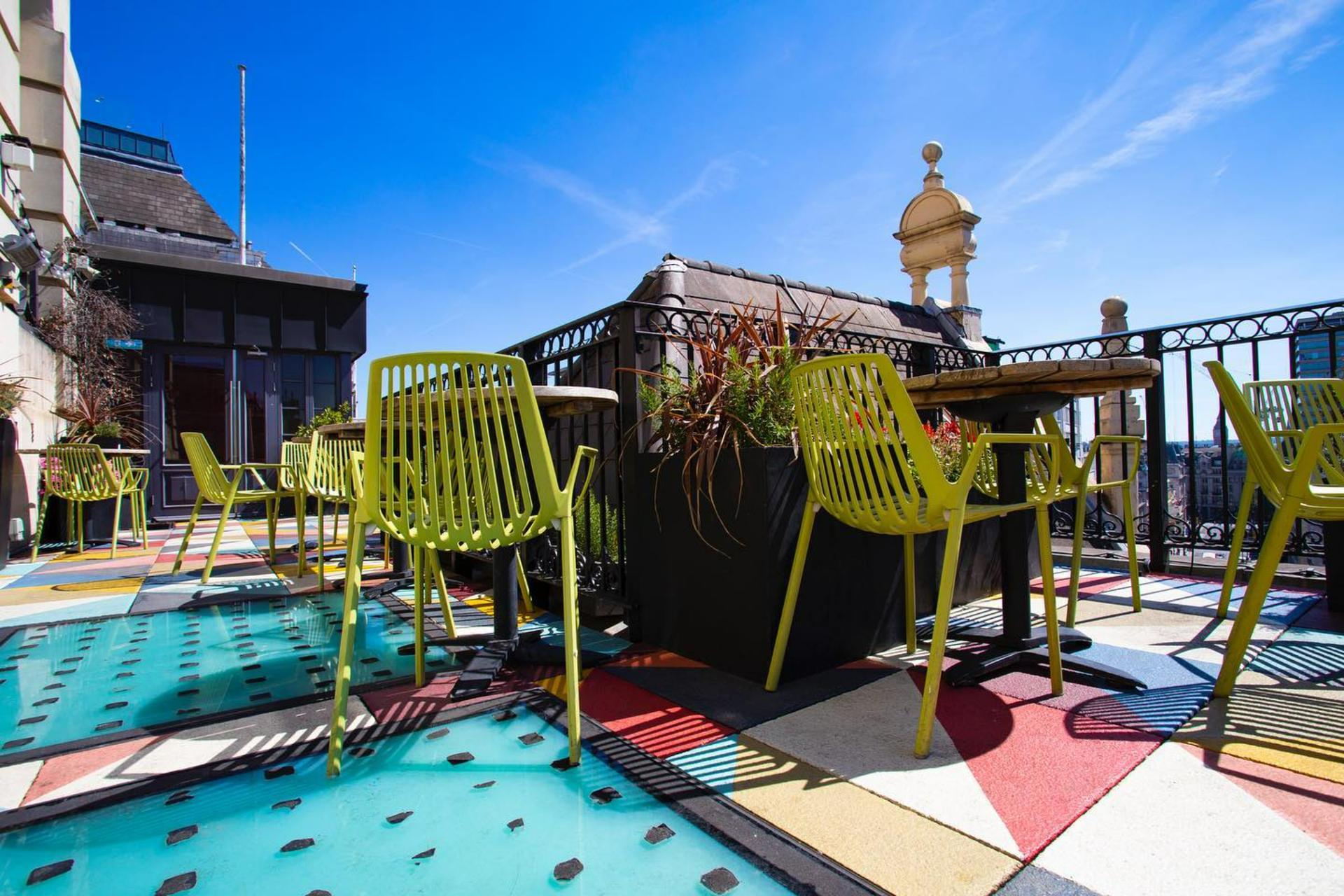Members' Bar & Roof Terrace