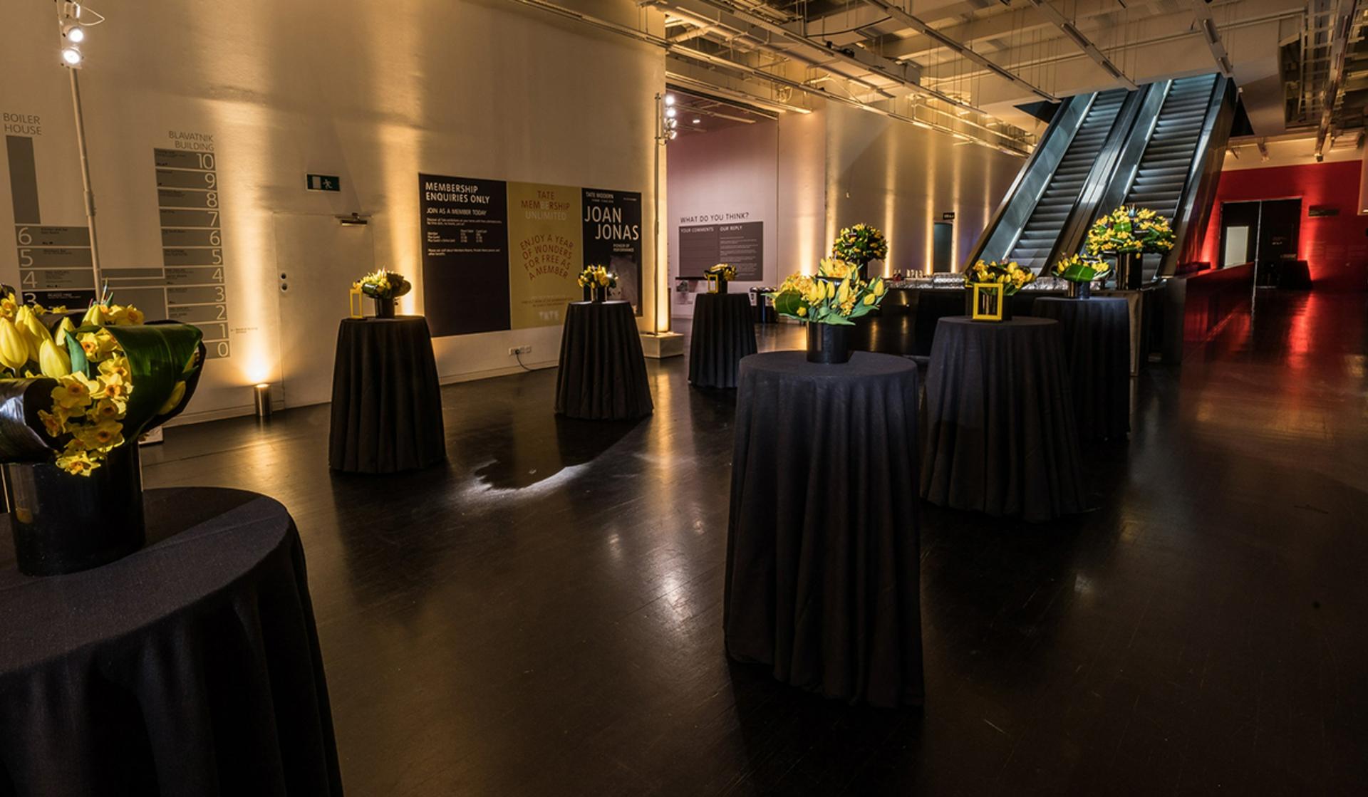 The Eyal Ofer Level 3 Concourse