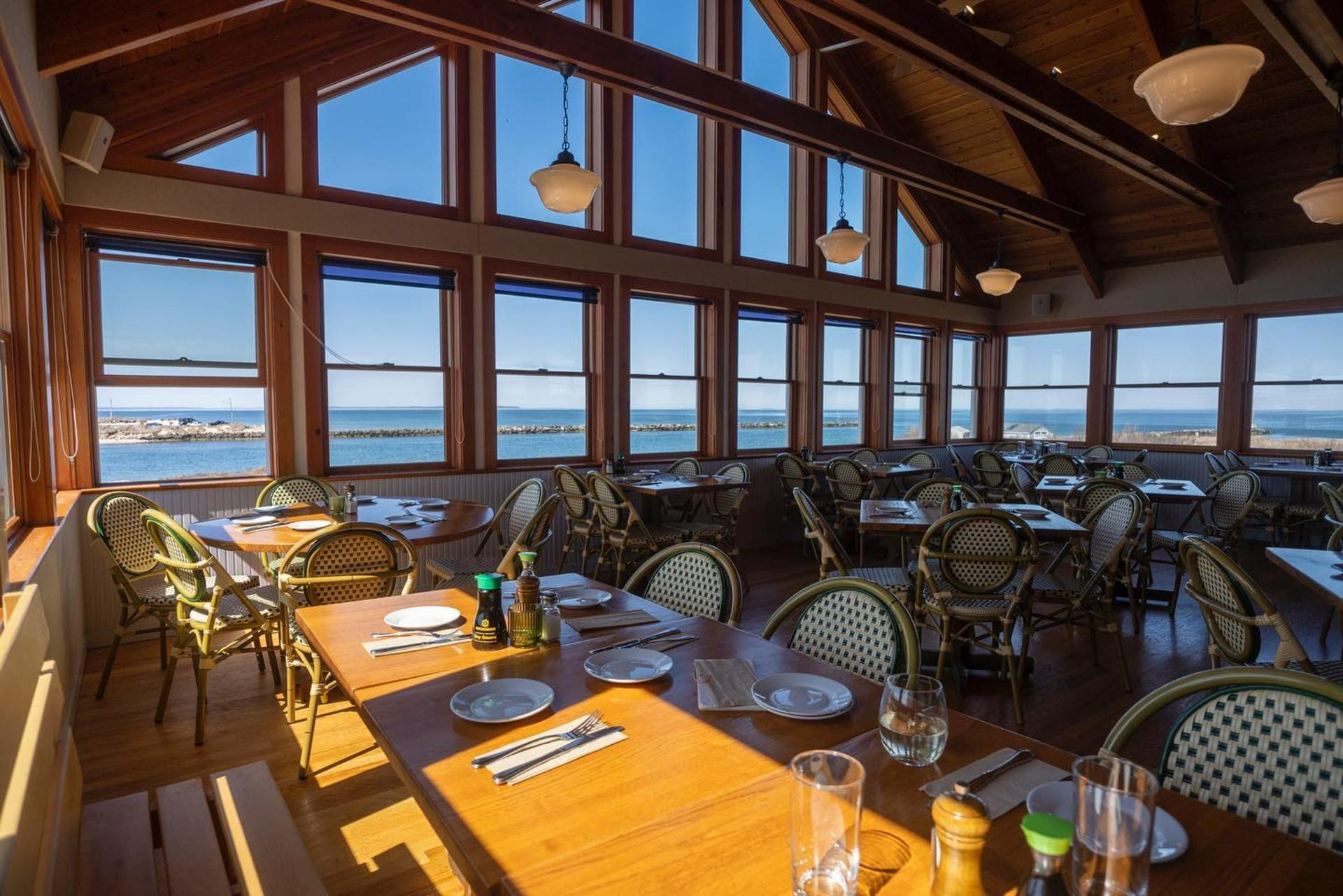 Upstairs Dining Room & Bar