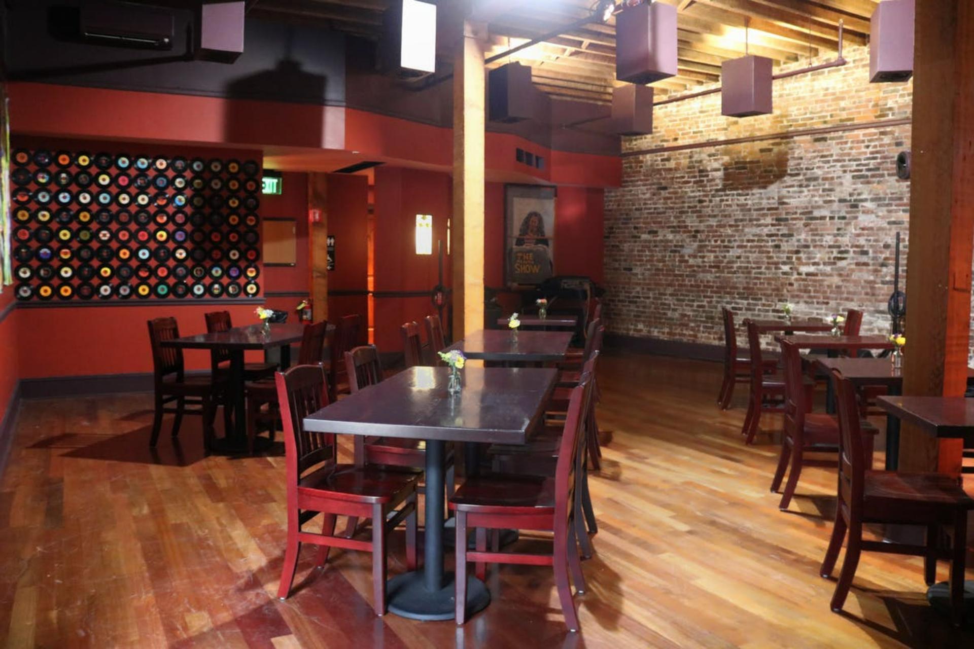 The Lounge
