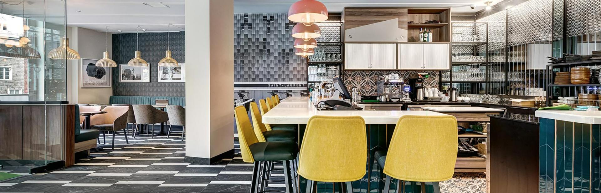 U67 Café/Bar Lounge