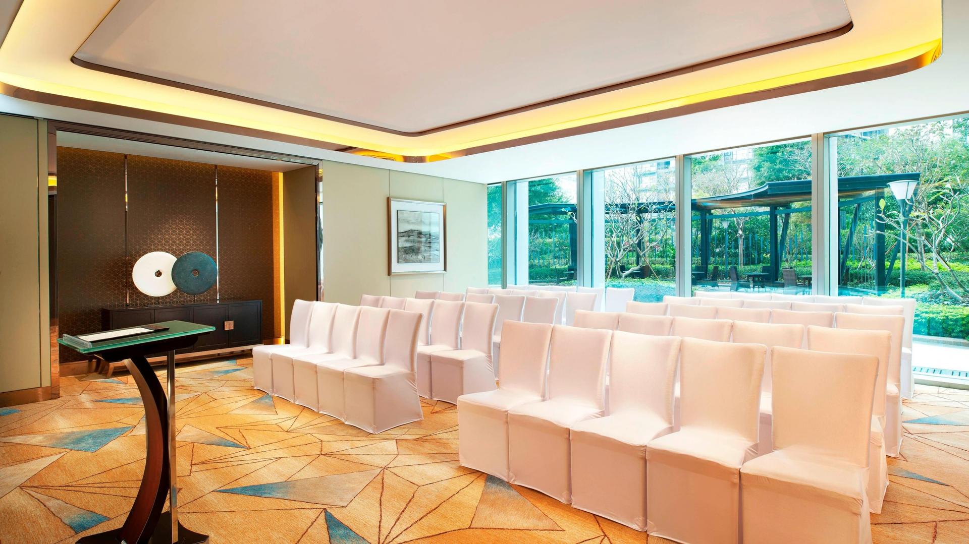Meeting Room V