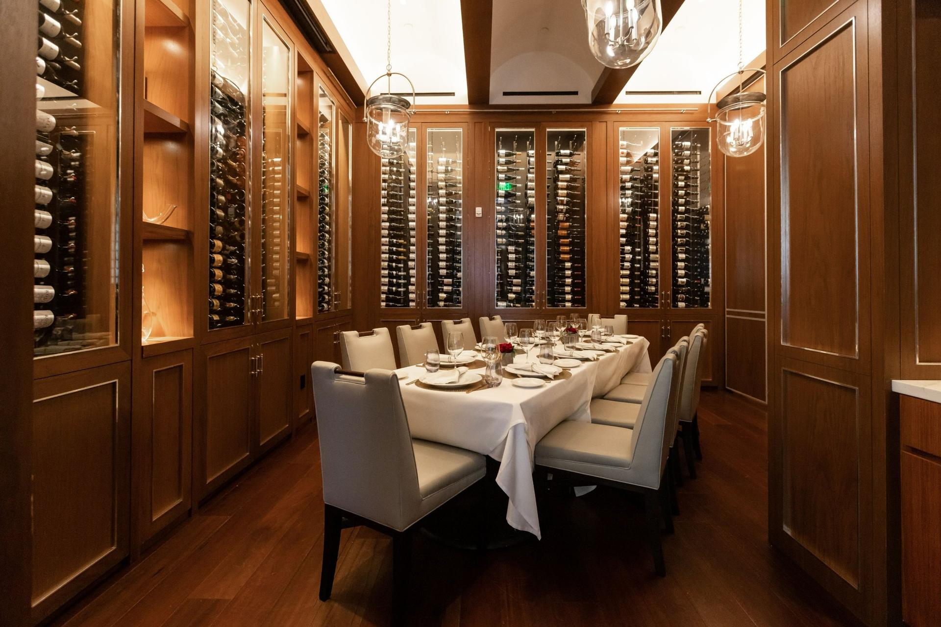 San Ignacio Room