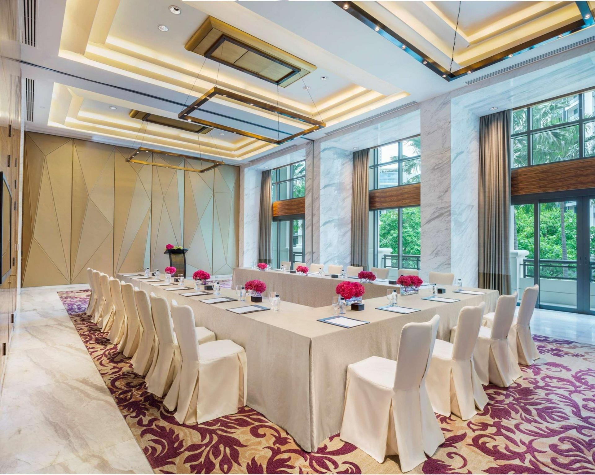 Surawin Room