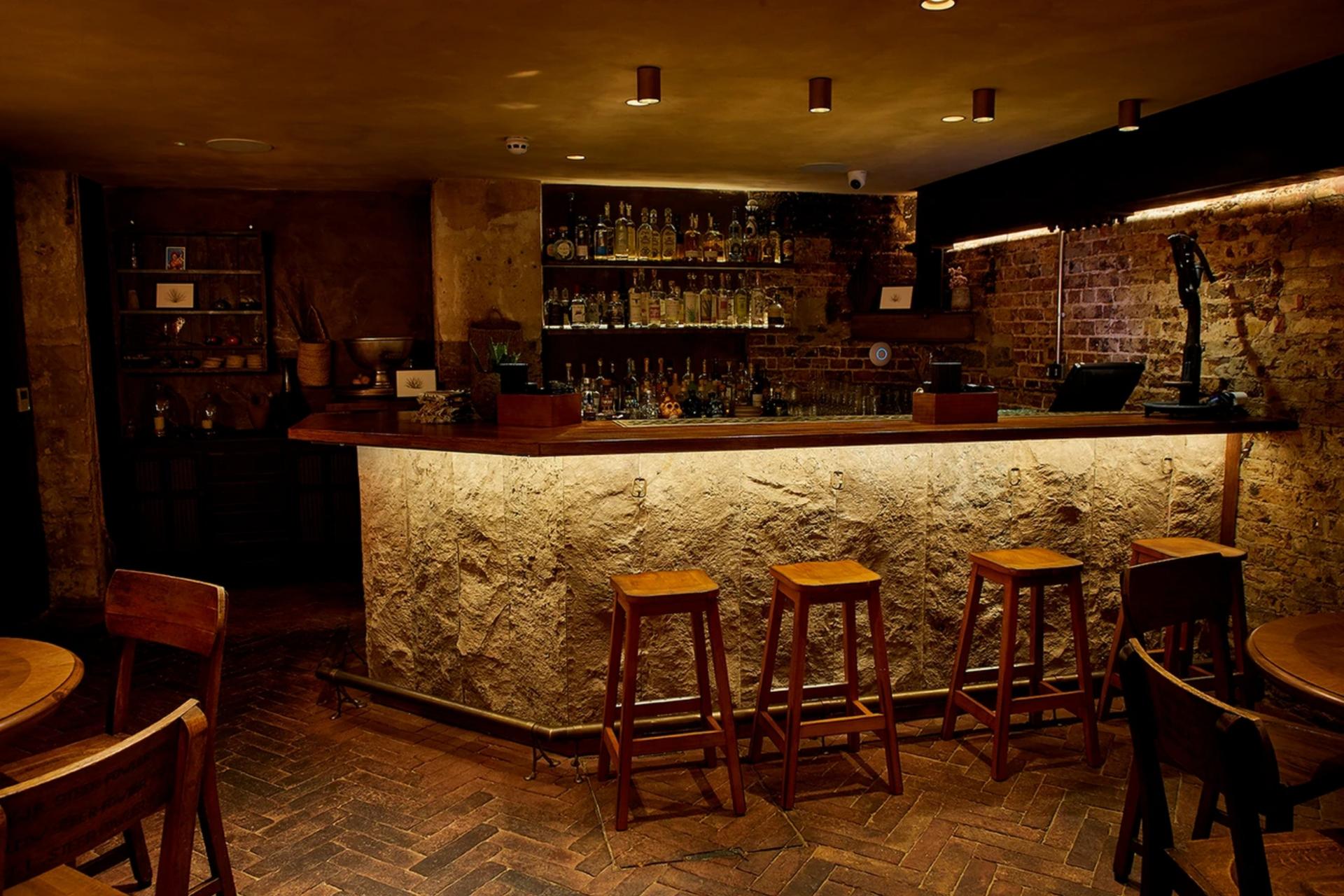 Full Buyout of El Bar de Cavita