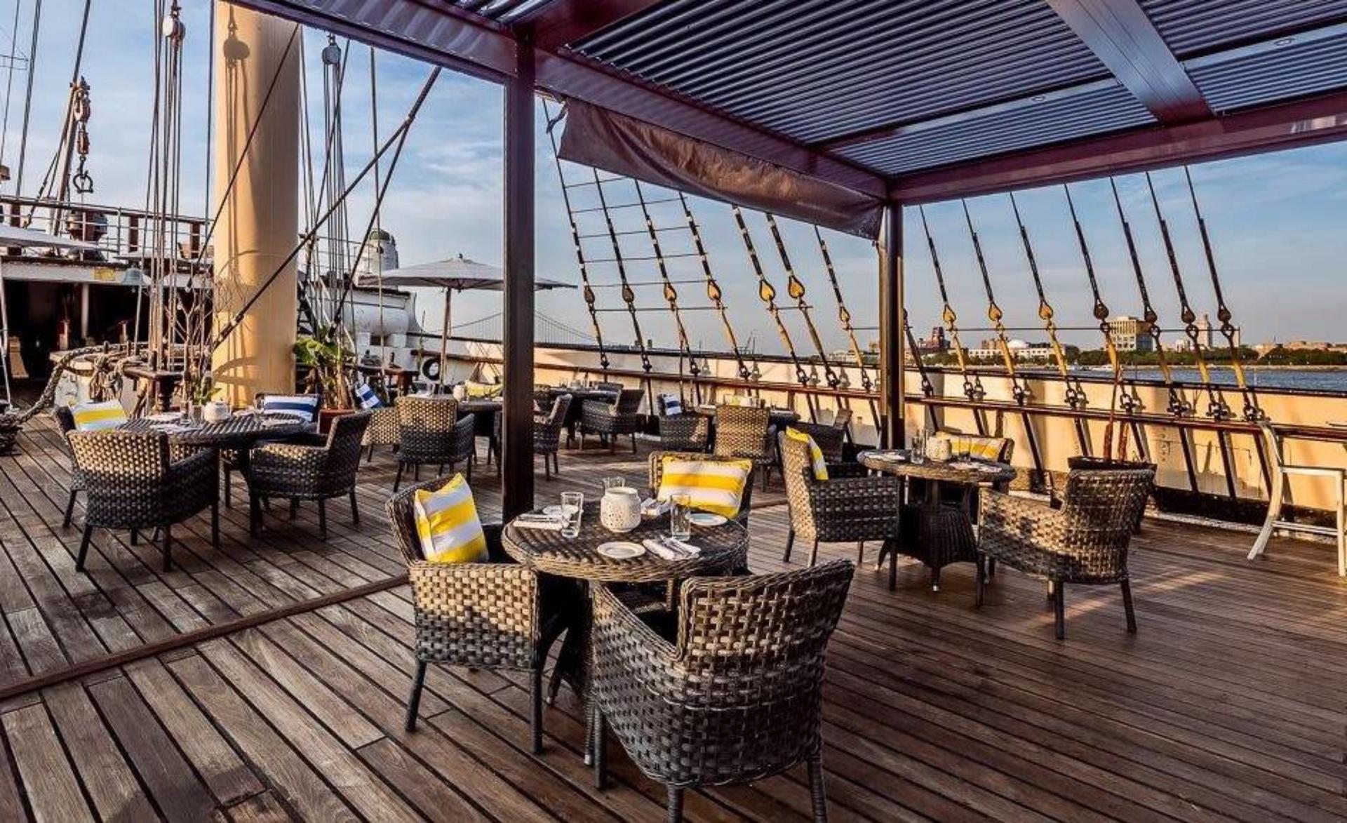 Bow Deck
