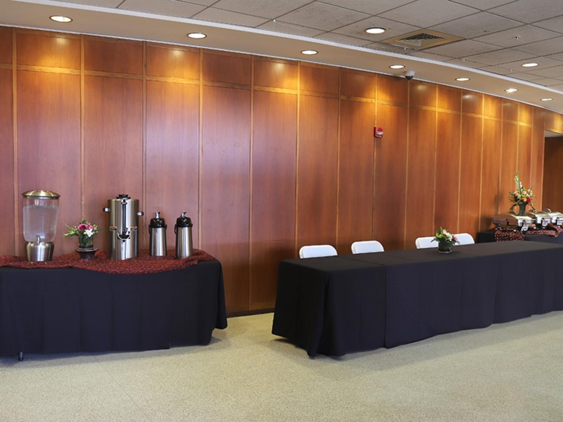 Sturm Hall, Davis Lobby