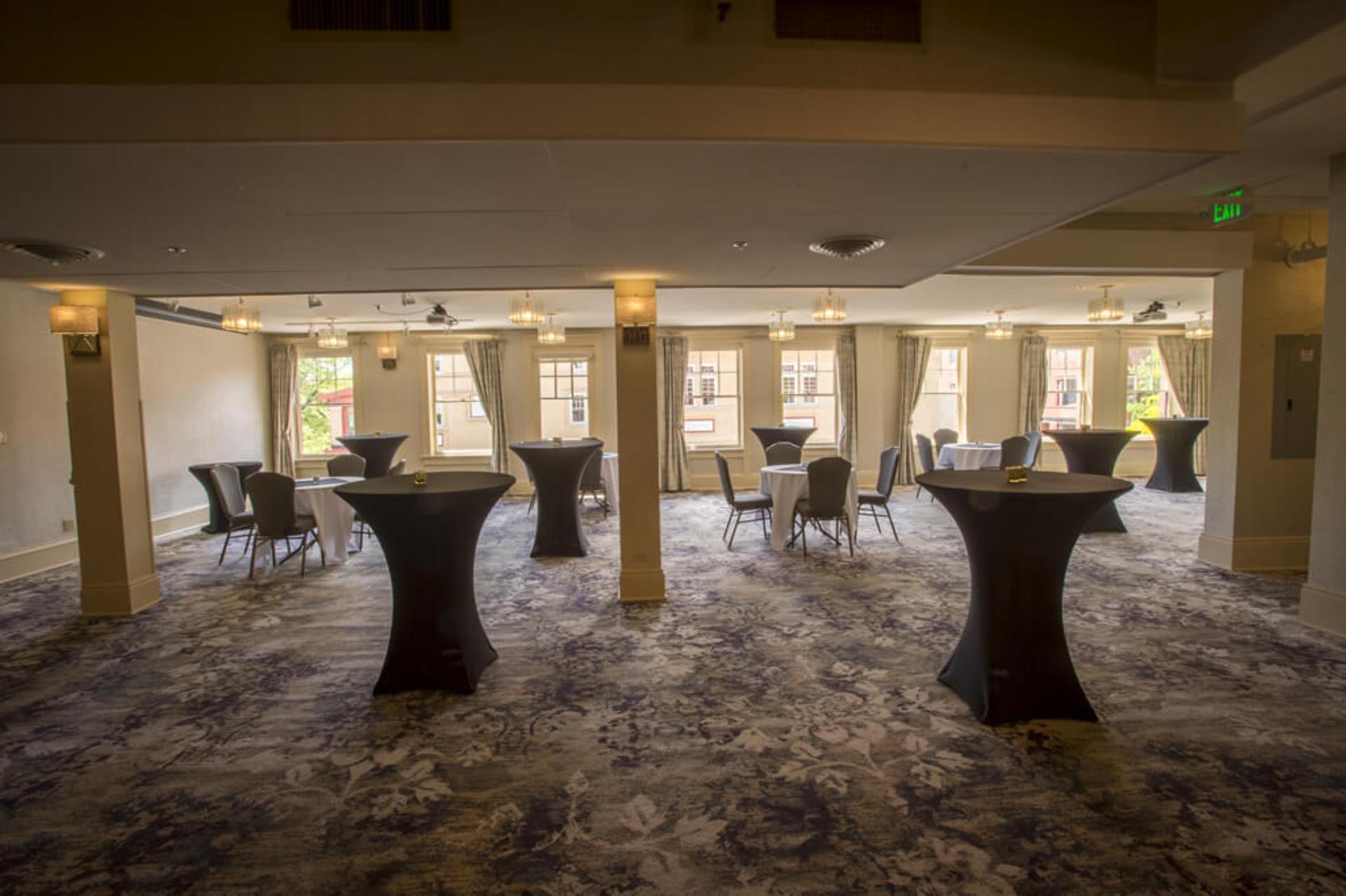 Mezzanine Lounge