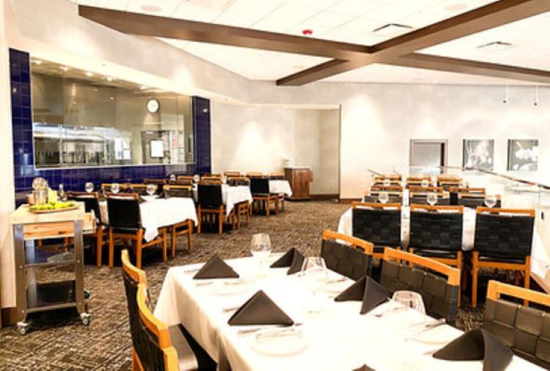 Pampas Room