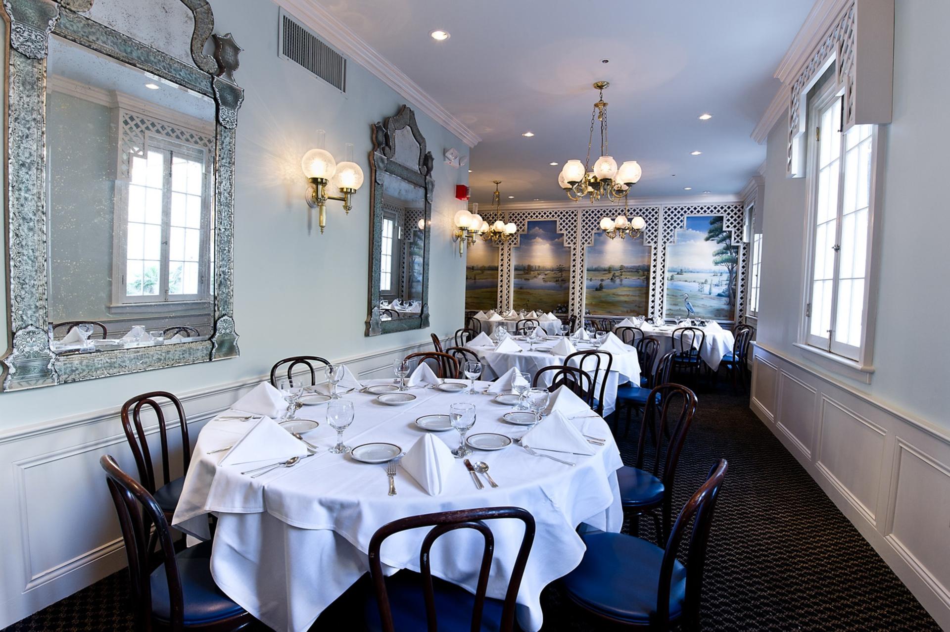 Edison Park Room