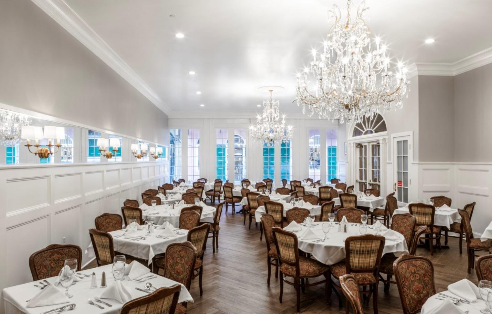 Royal Court Dining Room 