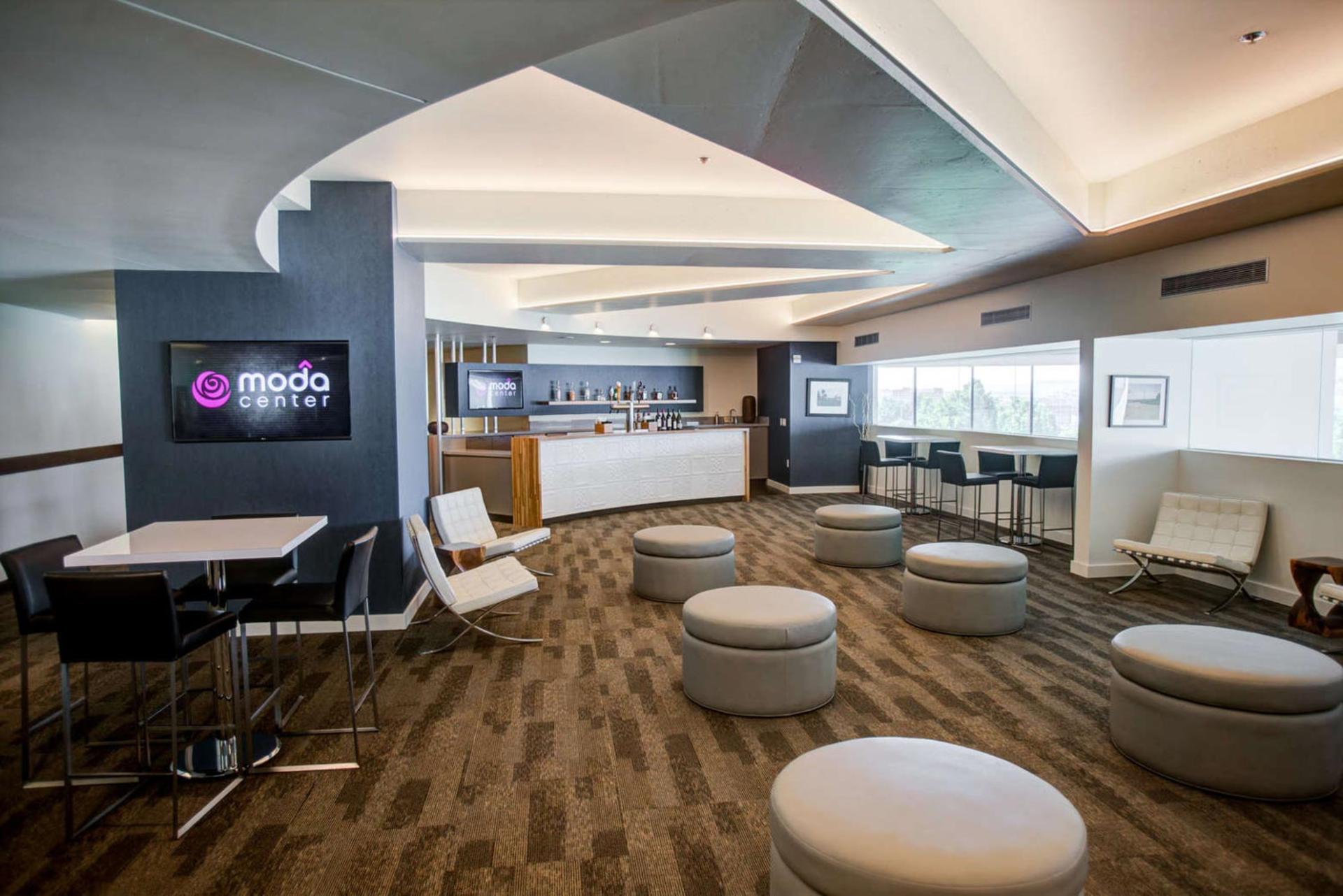 Skyline Lounge