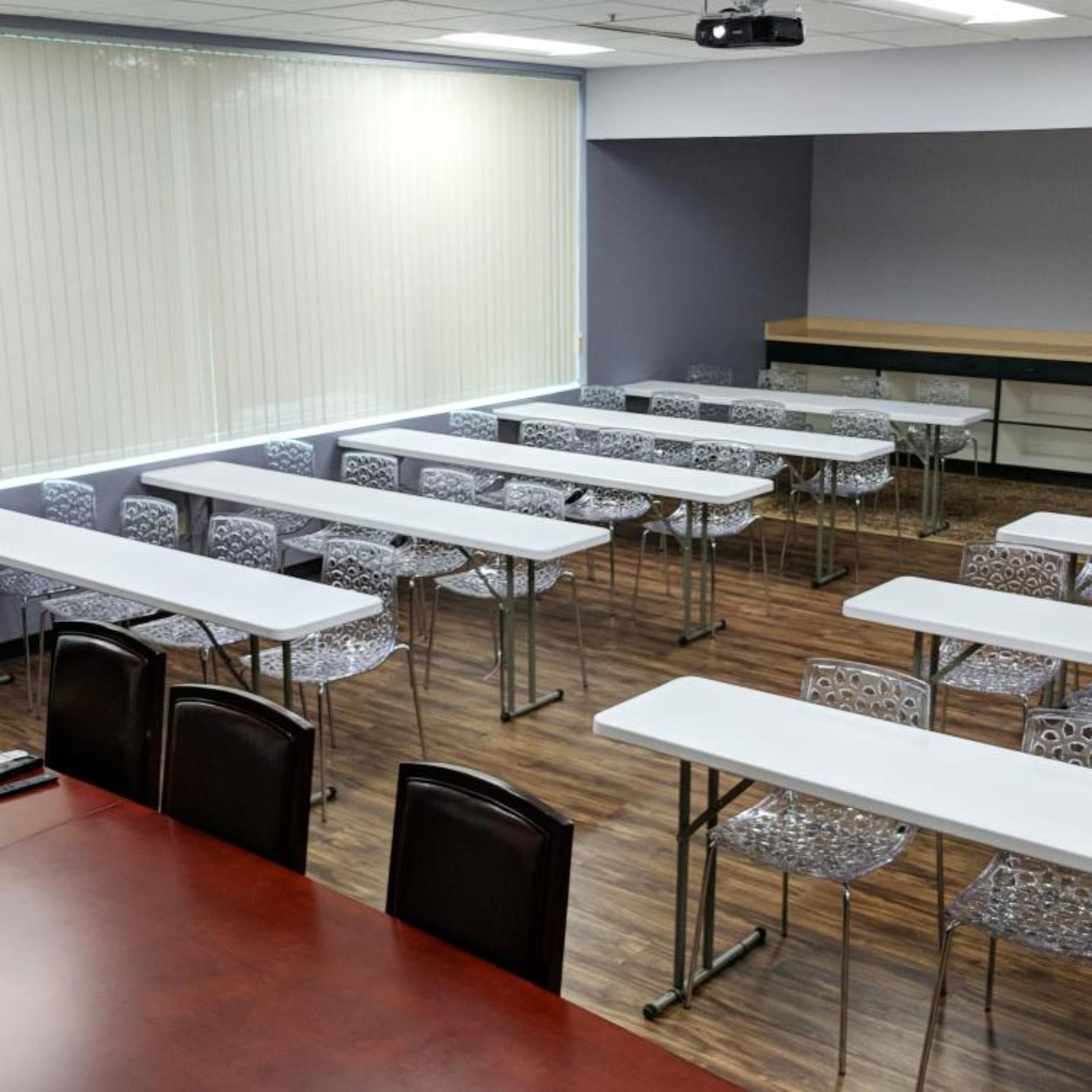 Grande Ronde Meeting Room