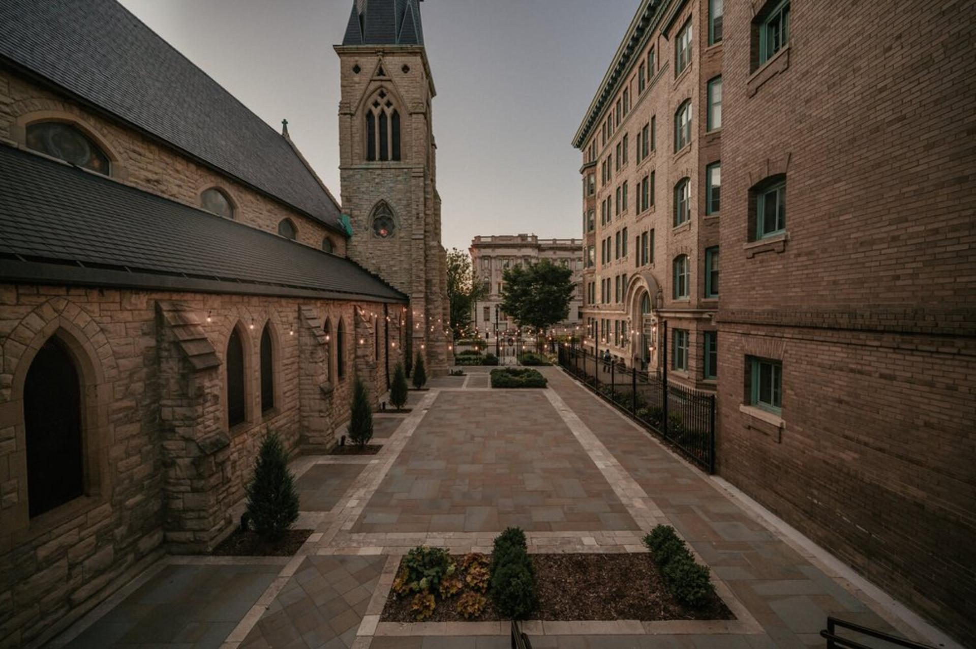 English Outdoor Courtyard