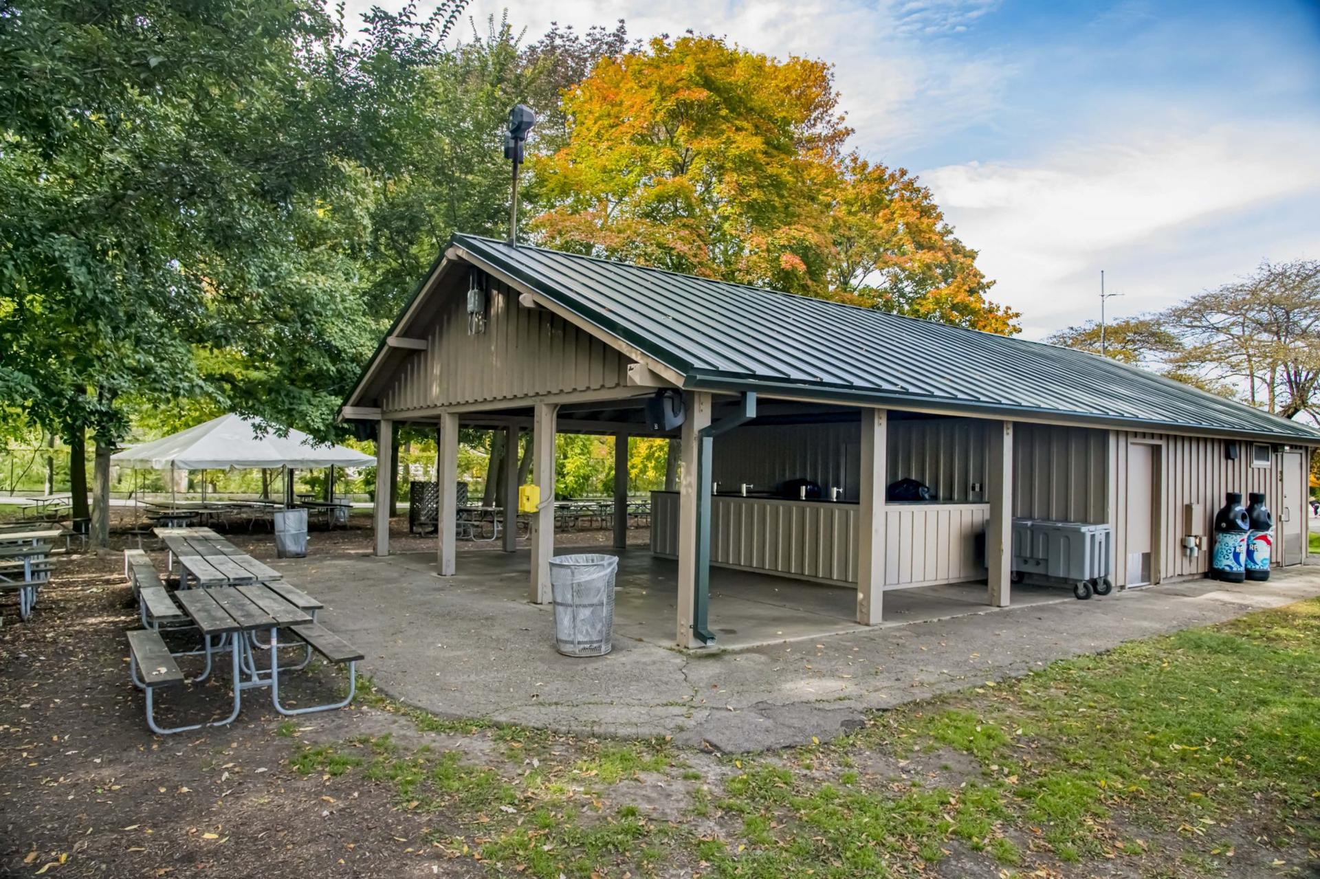 Maple Cove & Oak Grove