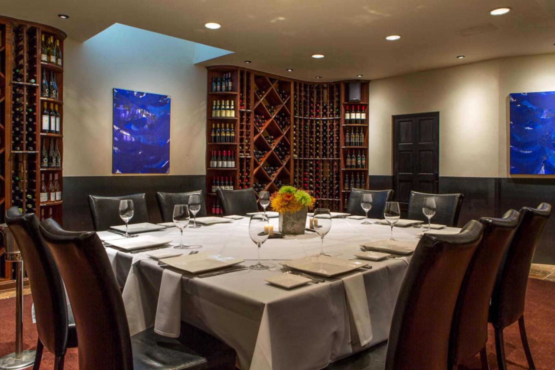 Cosmo Wine Room