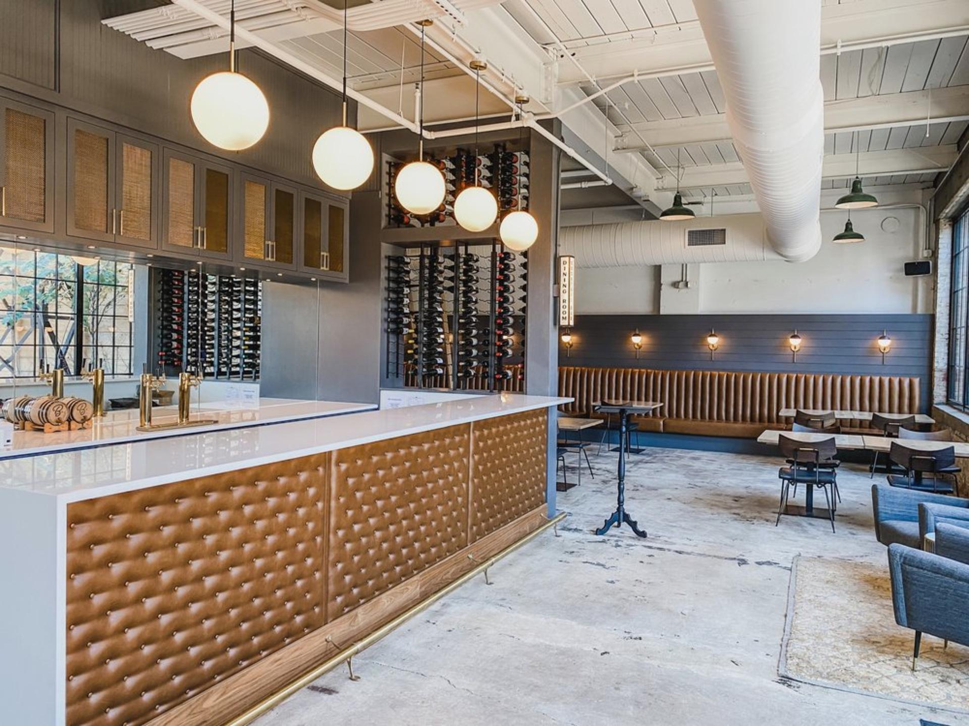 Broadcloth Restaurant
