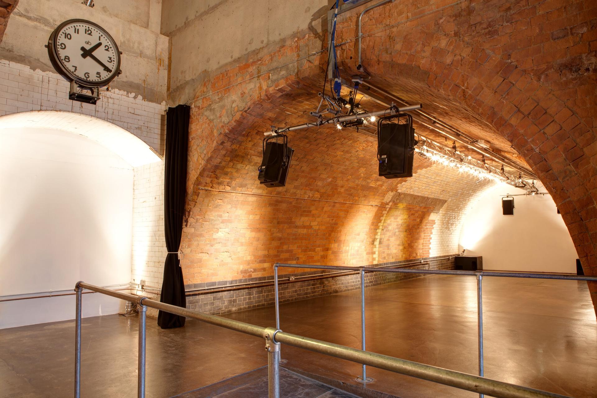 Arch 2