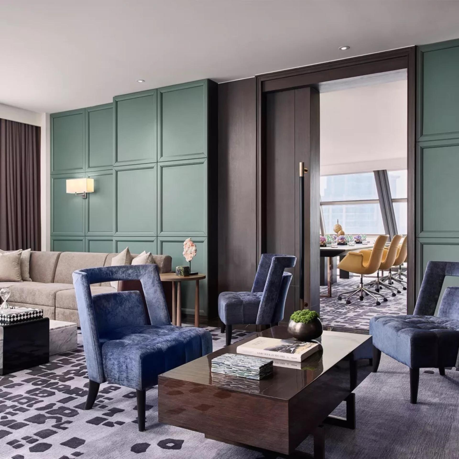 Ploenchit Boardroom