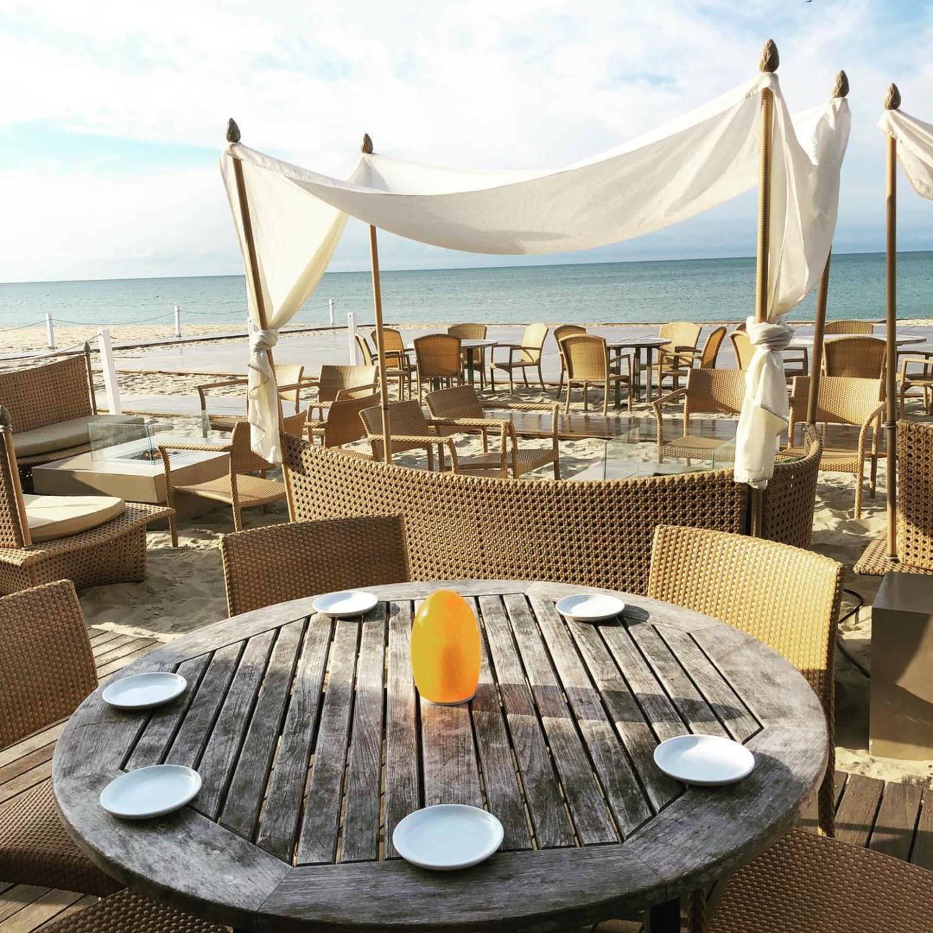 Beach Dining Space