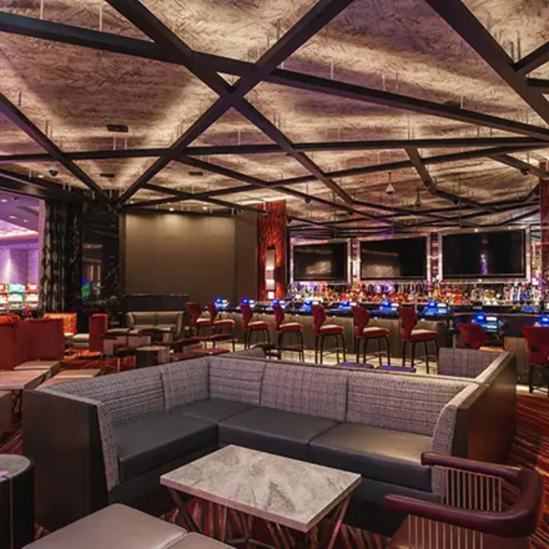 Aces Bar